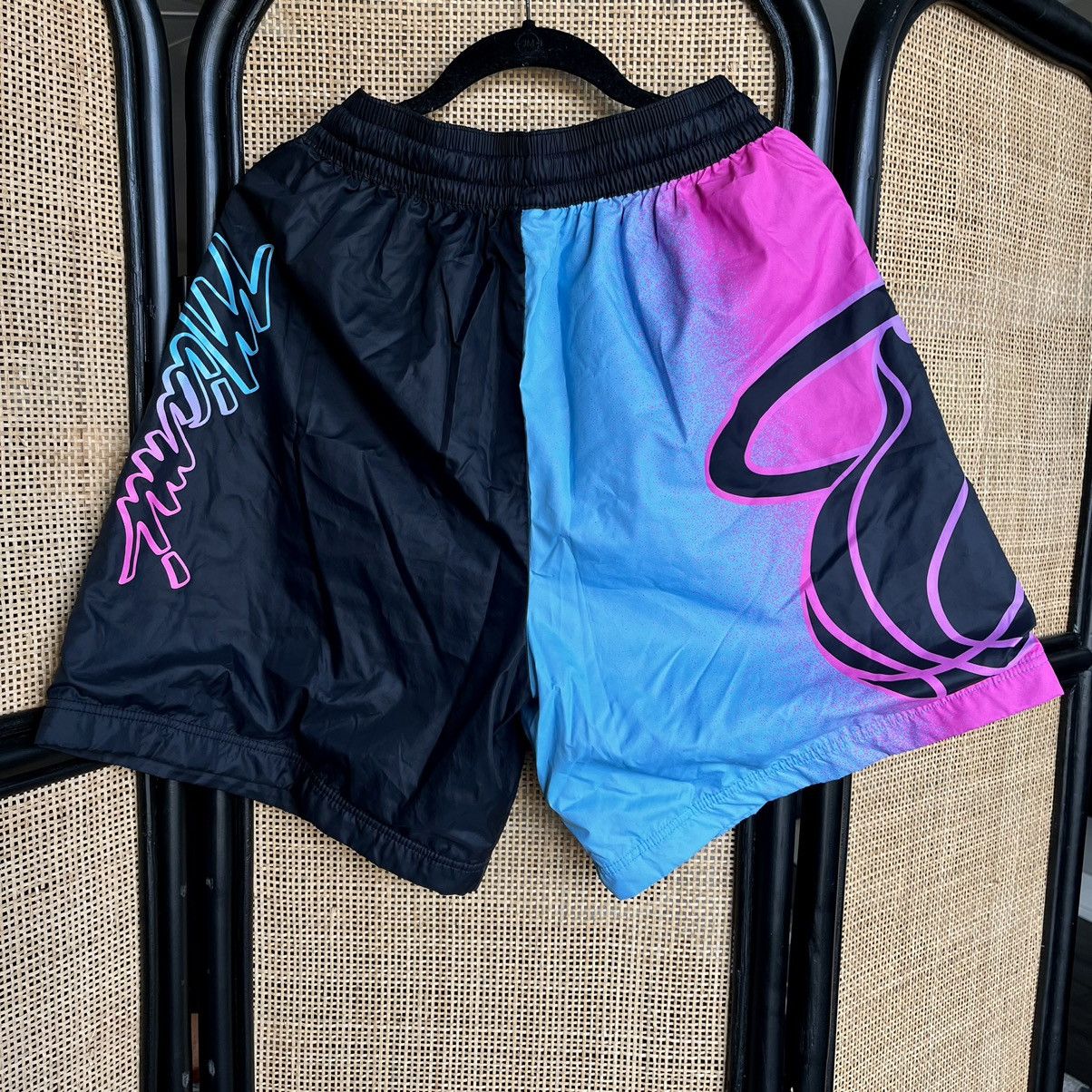 NBA × Nike Miami Heat South Beach NBA x Nike ‘20 City Edition Shorts Size US 34 / EU 50 - 2 Thumbnail