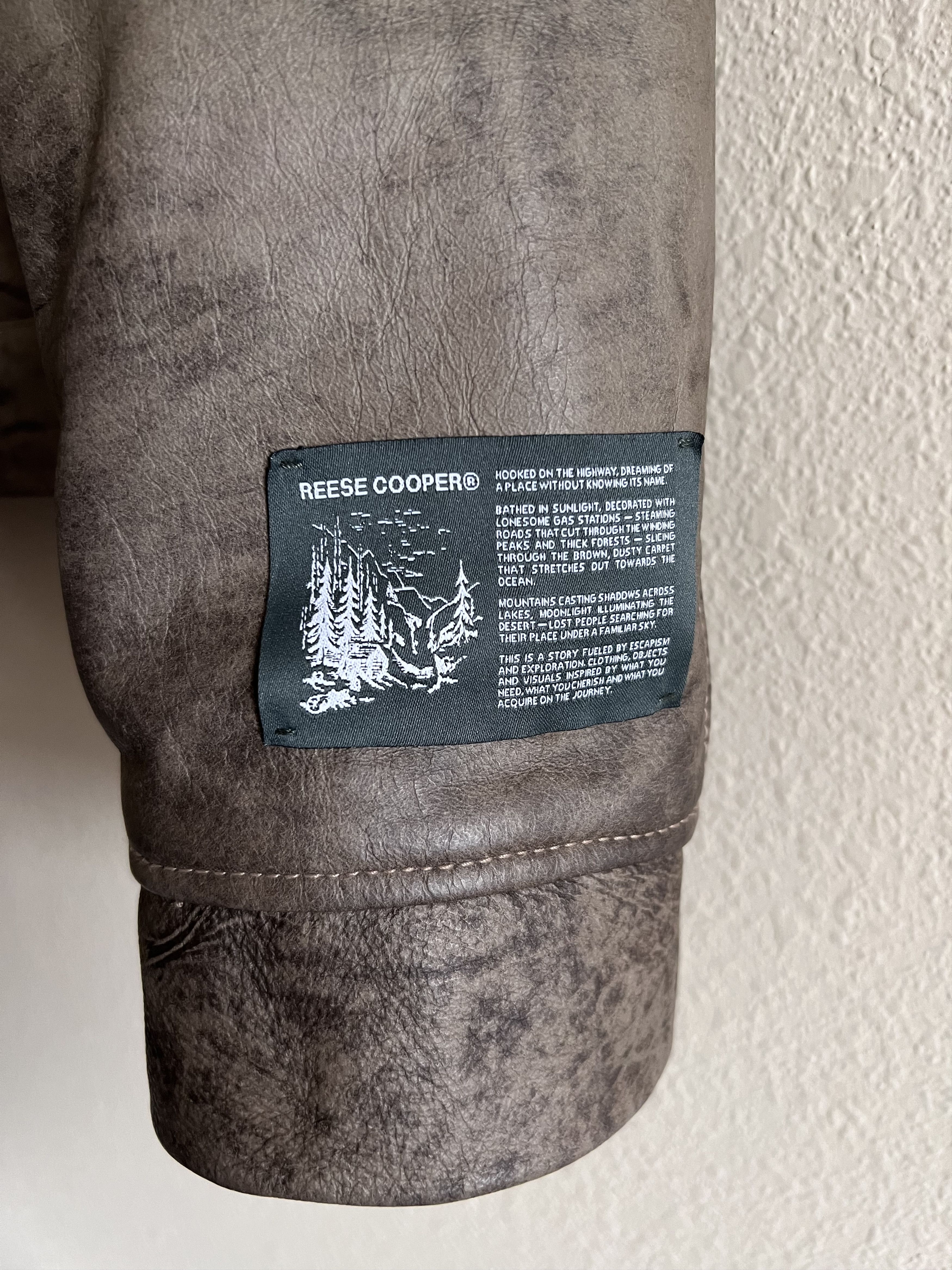 Reese Cooper Reese Cooper RCI Compass Leather Cargo Jacket in Brown Size US M / EU 48-50 / 2 - 4 Thumbnail
