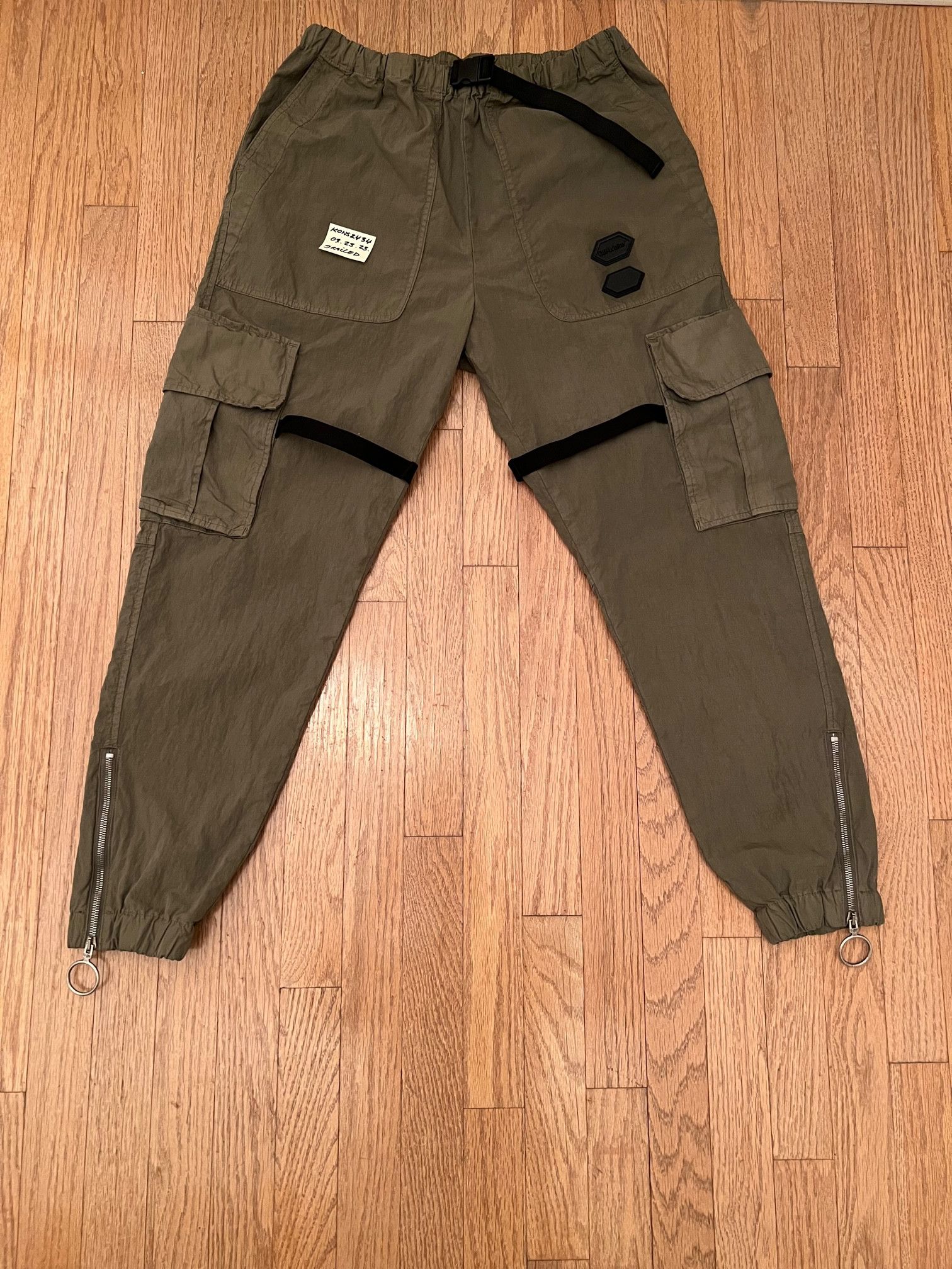 Off-White Off-White Parachute Cargo Pants Size US 30 / EU 46 - 1 Thumbnail