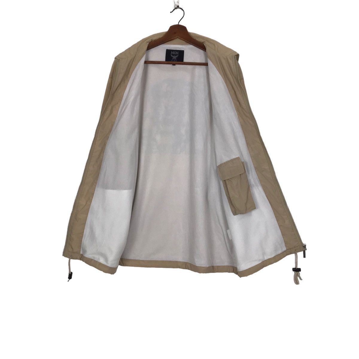 MCM × Vintage Vintage MCM Modern Creation Munchen Jacket Big Logo Size US L / EU 52-54 / 3 - 9 Thumbnail