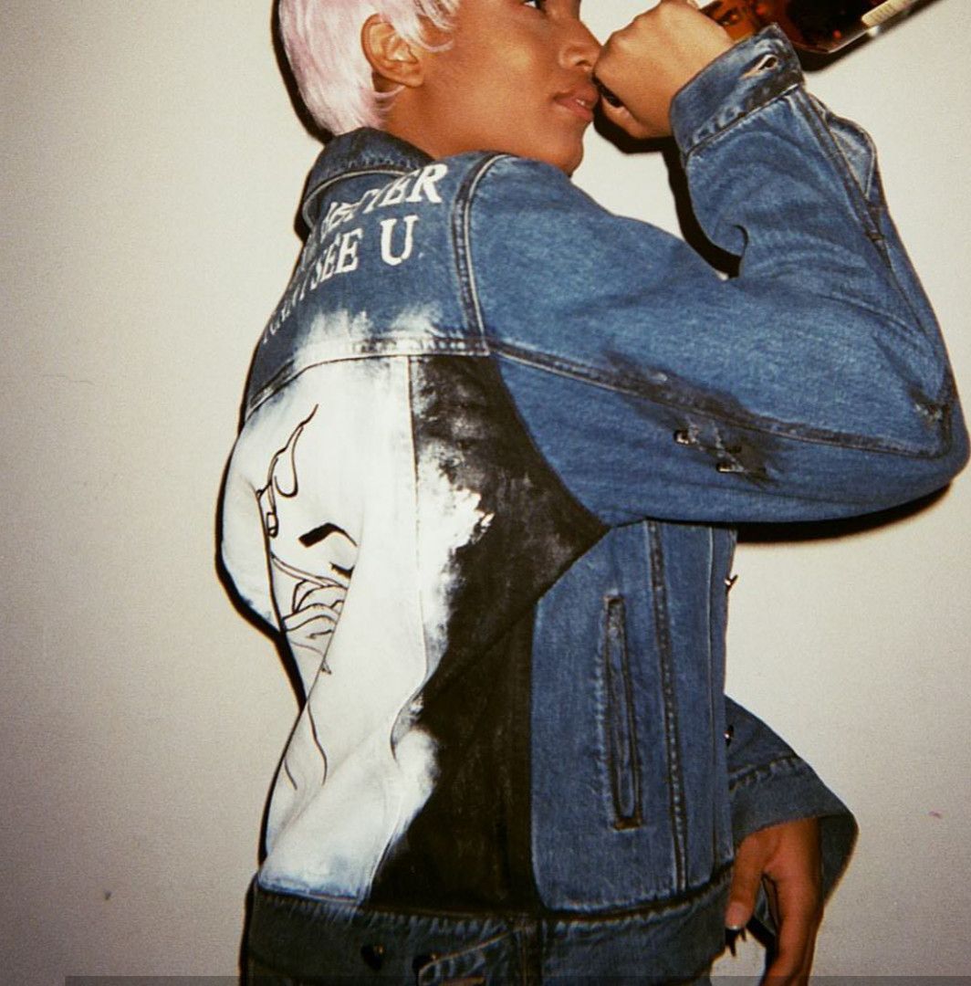 Handmade Hand-painted denim jacket 'Metallic black' Size XL / US 12-14 / IT 48-50 - 1 Thumbnail