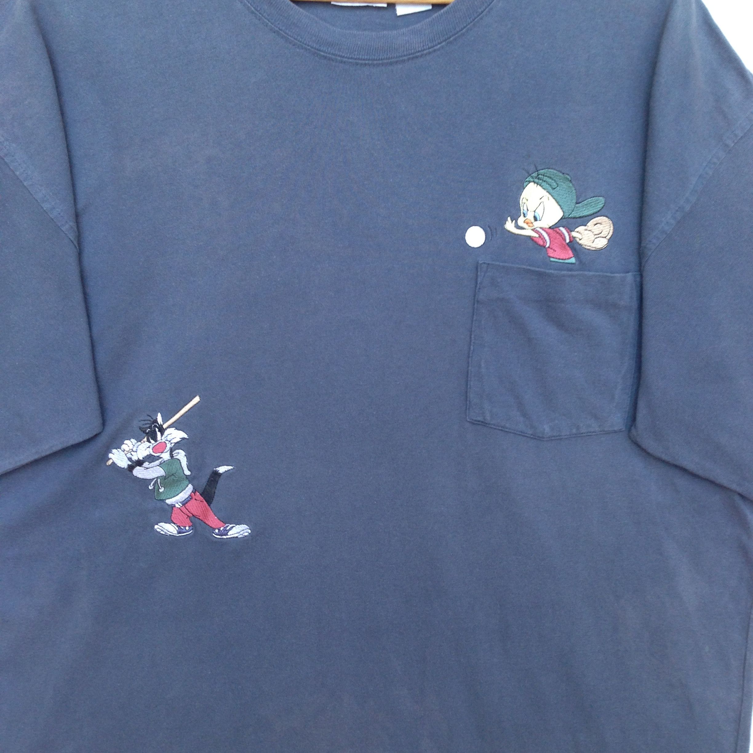 Acme Clothing Looney Tunes Tweety and Sylvester t-shirt Size US L / EU 52-54 / 3 - 2 Thumbnail