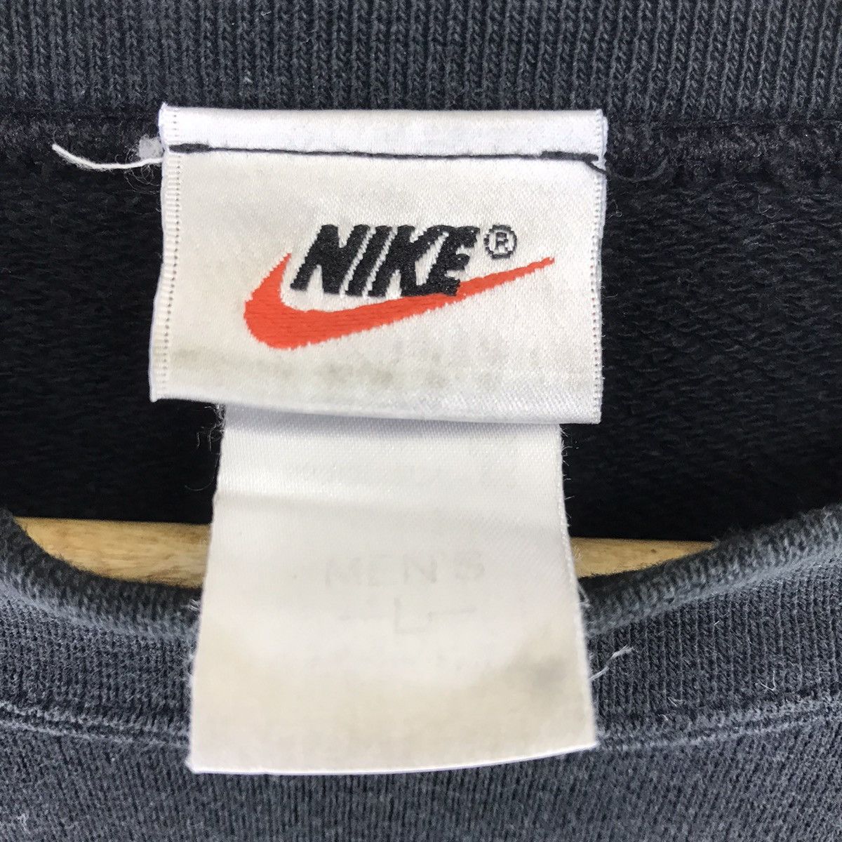 Nike Vintage Nike 90s Sweatshirt Size US M / EU 48-50 / 2 - 4 Thumbnail