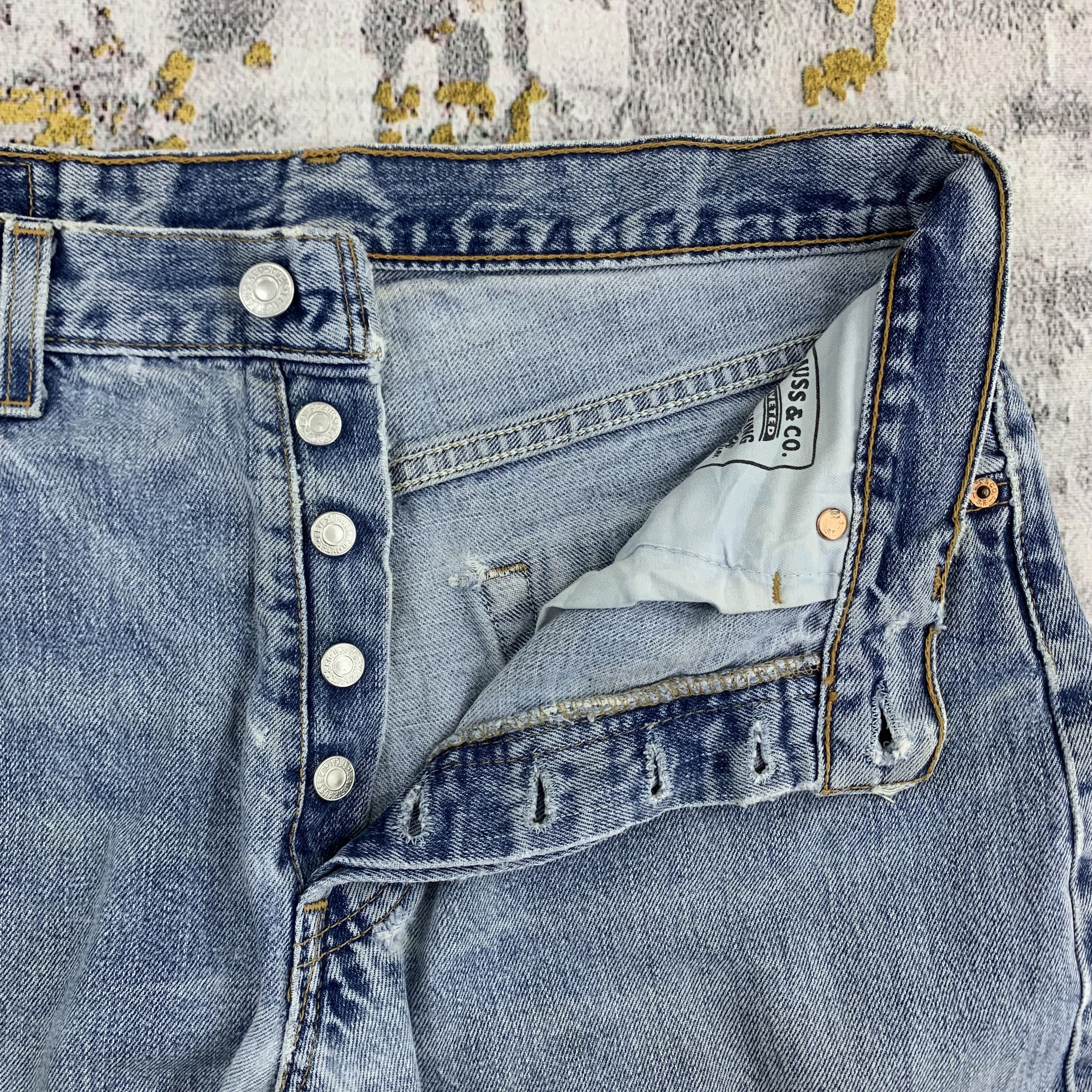 Levi's Vintage Levi's 517 Blue Denim Distressed Pants Size US 31 - 3 Thumbnail