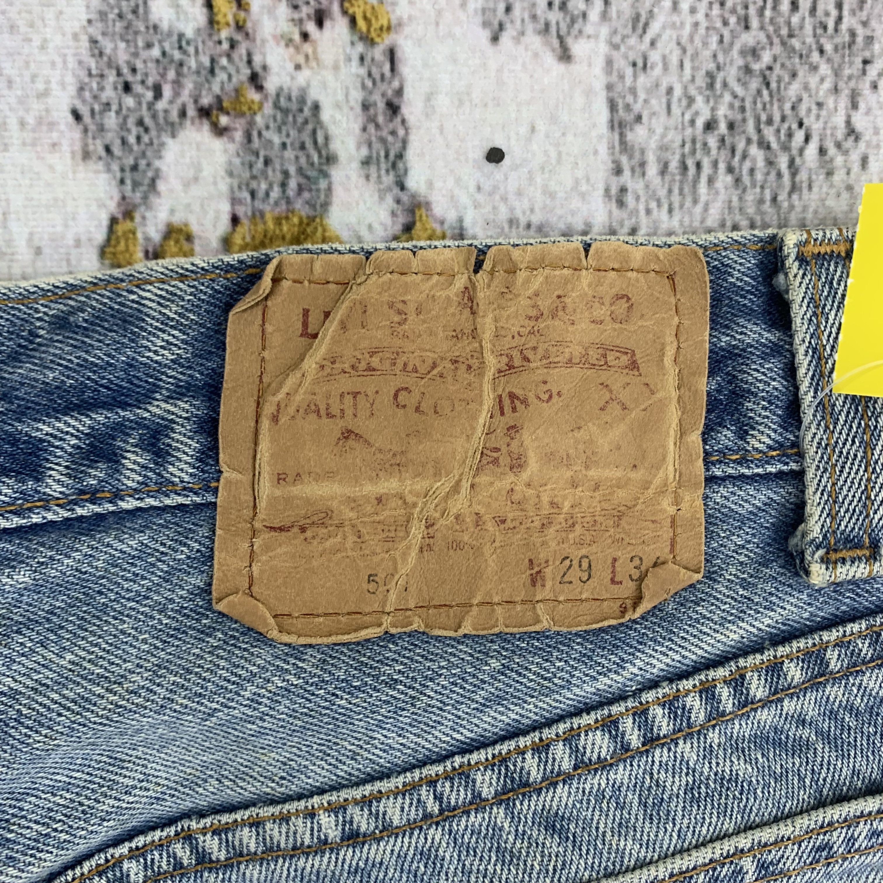 Levi's Vintage Levi's 501 Blue Denim Ripped Jeans Size US 27 - 7 Thumbnail