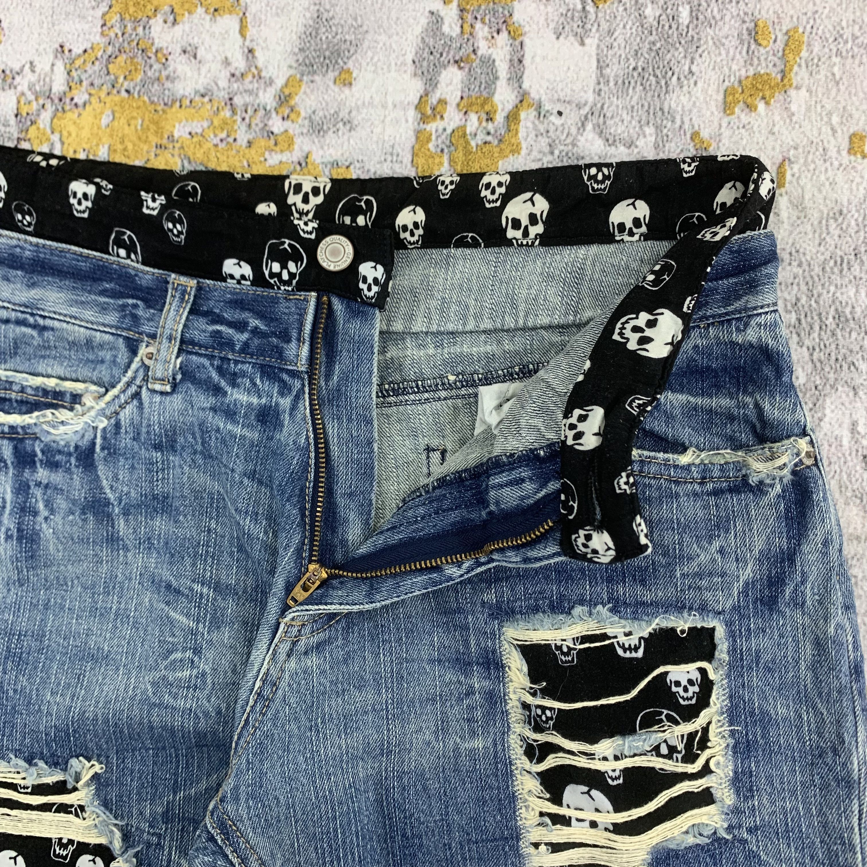 Japanese Brand Distressed Denim Blue Trip Skulls Patchwork Size US 30 / EU 46 - 3 Thumbnail