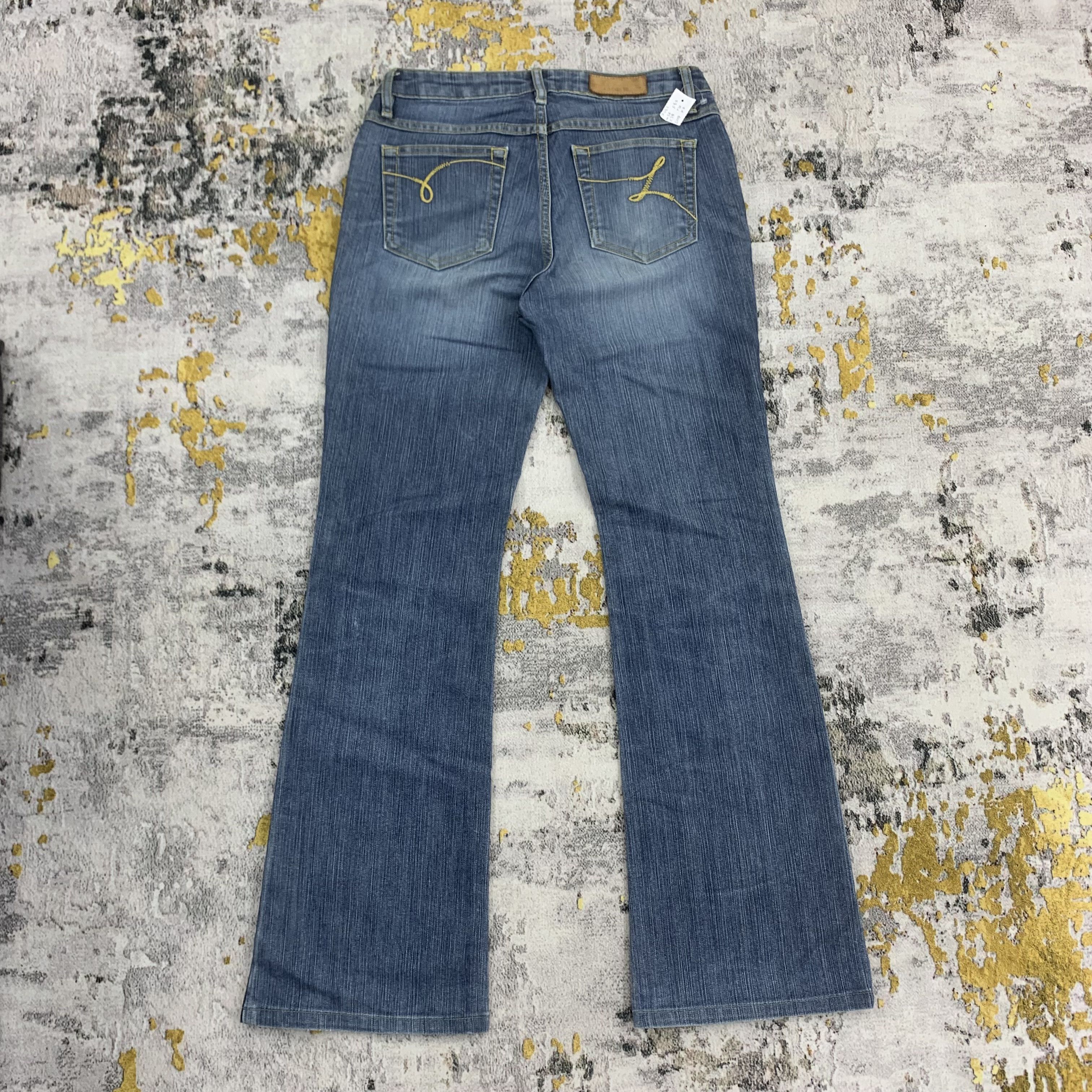 Lacoste Flared Jeans Lacoste Blue Denim Bootcut Style for Women Size 26" / US 2 / IT 38 - 5 Thumbnail
