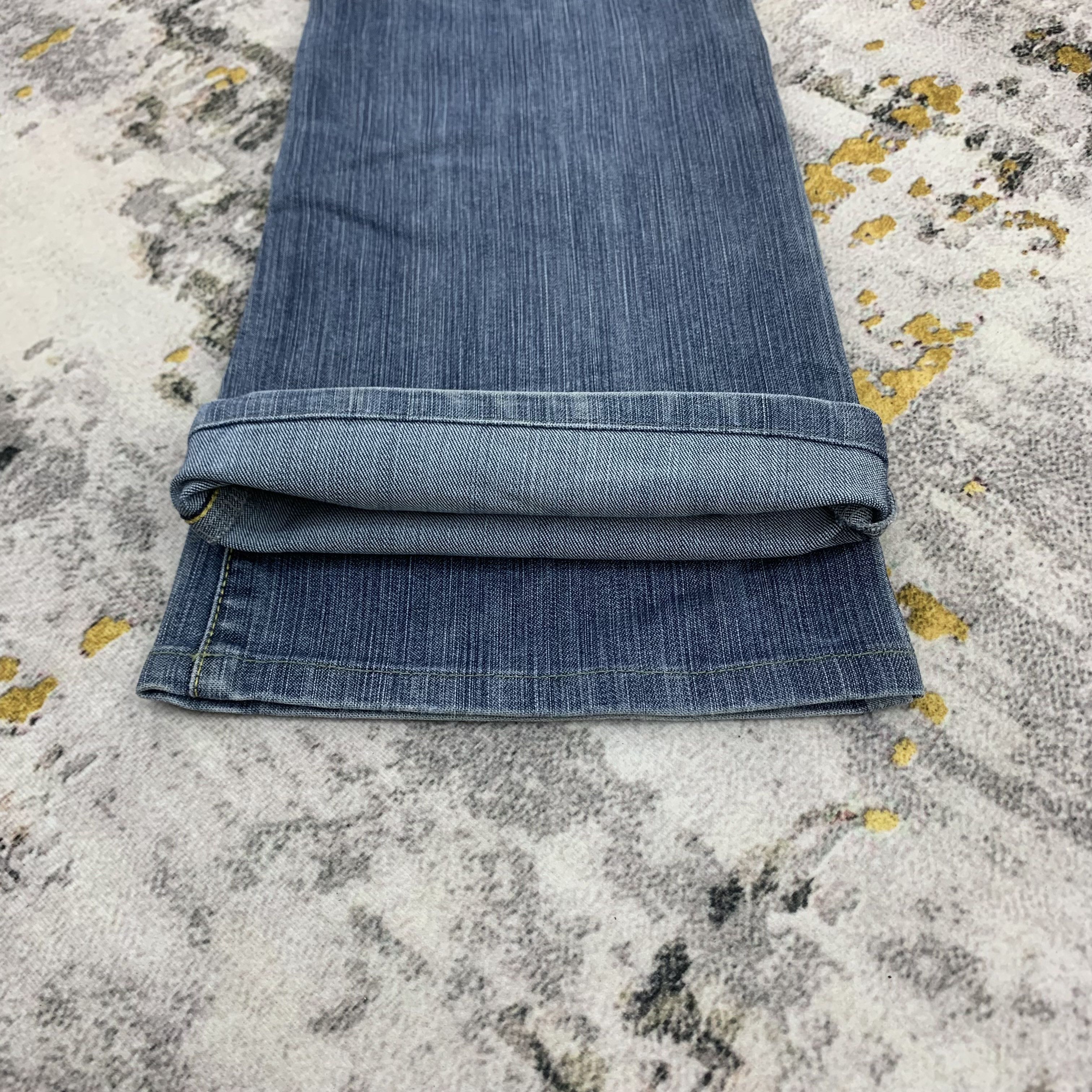 Lacoste Flared Jeans Lacoste Blue Denim Bootcut Style for Women Size 26" / US 2 / IT 38 - 9 Thumbnail