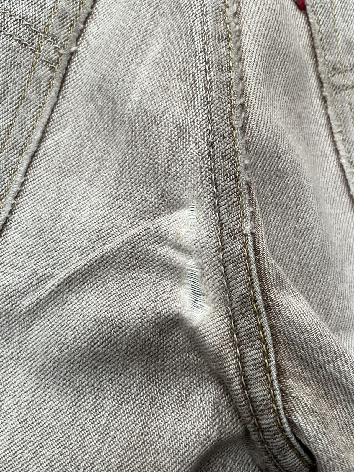 Levi's Vintage 2008 Levis 502 Faded Distresed Size US 31 - 10 Thumbnail