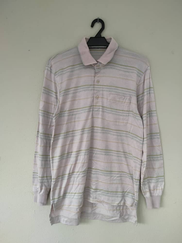 Burberry Vintage Burberry Polo T Size US S / EU 44-46 / 1 - 1 Thumbnail