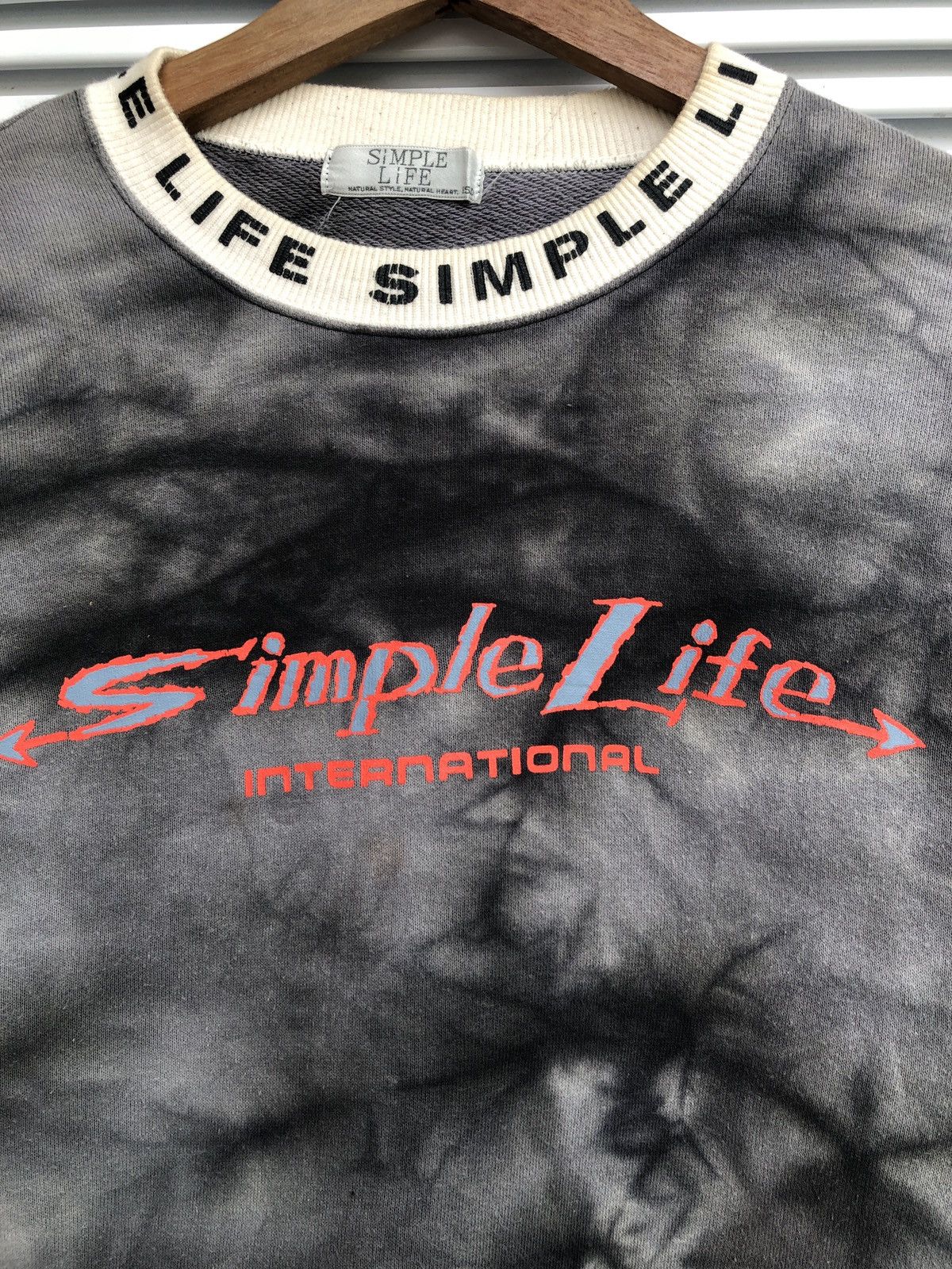 Japanese Brand Vintage Simple Life Bleached Crewneck/ Travis Flacko Scott Size US S / EU 44-46 / 1 - 3 Thumbnail