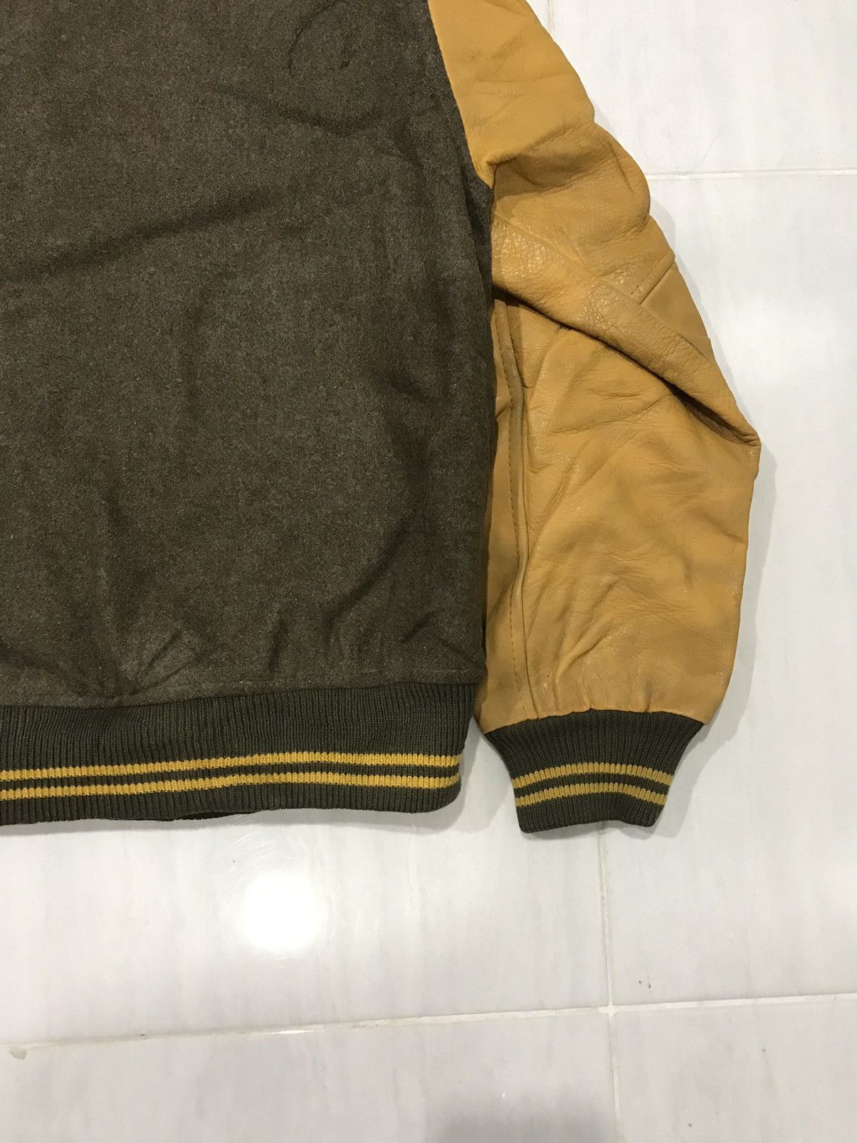Macbeth × Vintage Vintage Mac Beth Streetwear Leather Sleeve Varsity Jacket Size US L / EU 52-54 / 3 - 10 Thumbnail