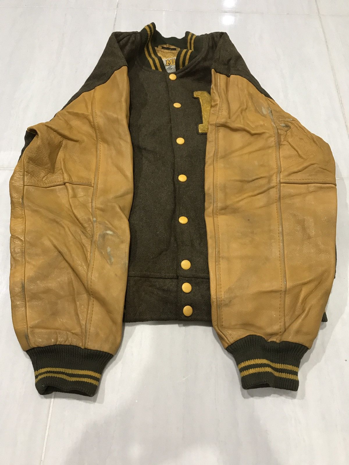 Macbeth × Vintage Vintage Mac Beth Streetwear Leather Sleeve Varsity Jacket Size US L / EU 52-54 / 3 - 14 Thumbnail