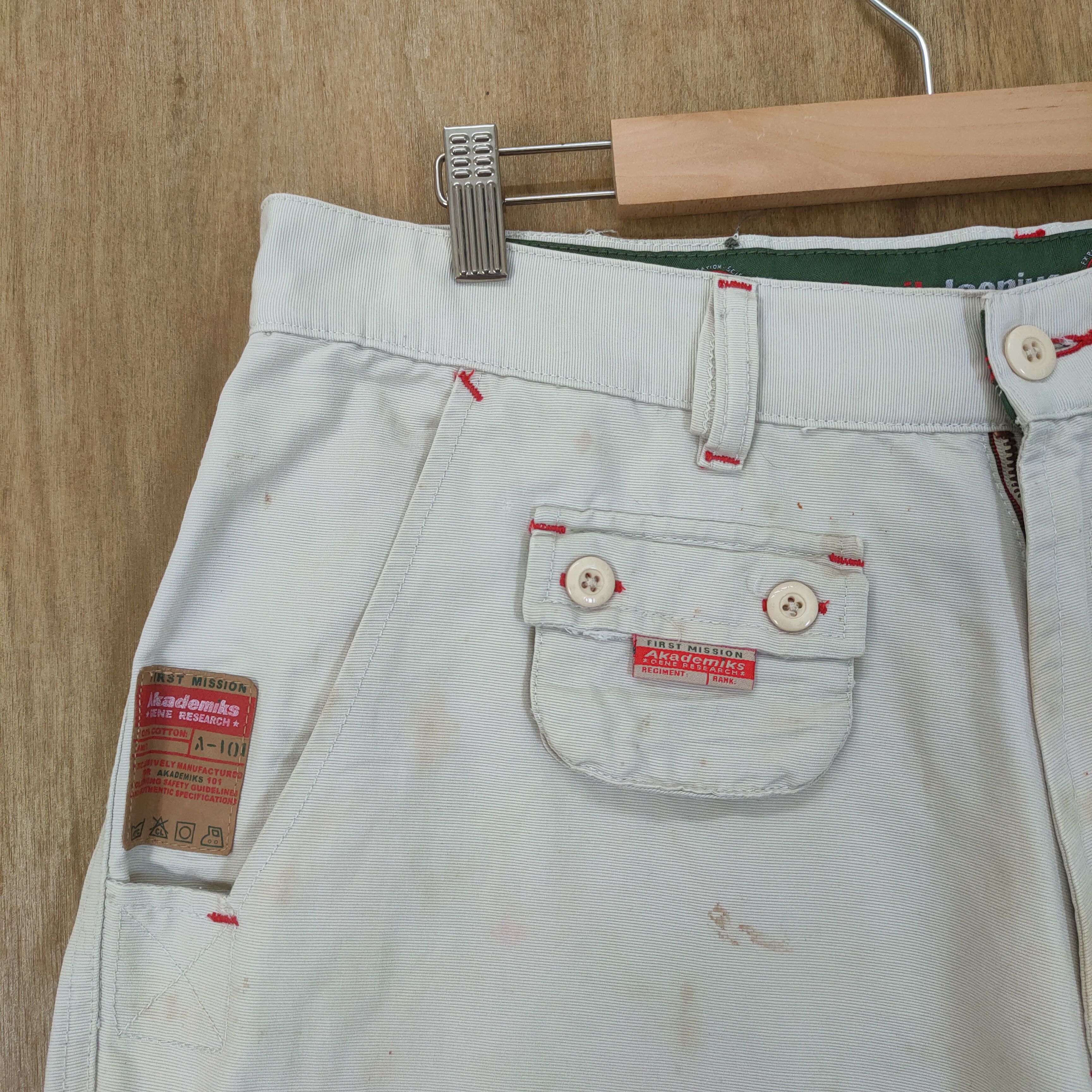 Akademiks #1 AKADEMIKS FADED WHITE YELLOW CARGO PANTS Size US 36 / EU 52 - 4 Thumbnail