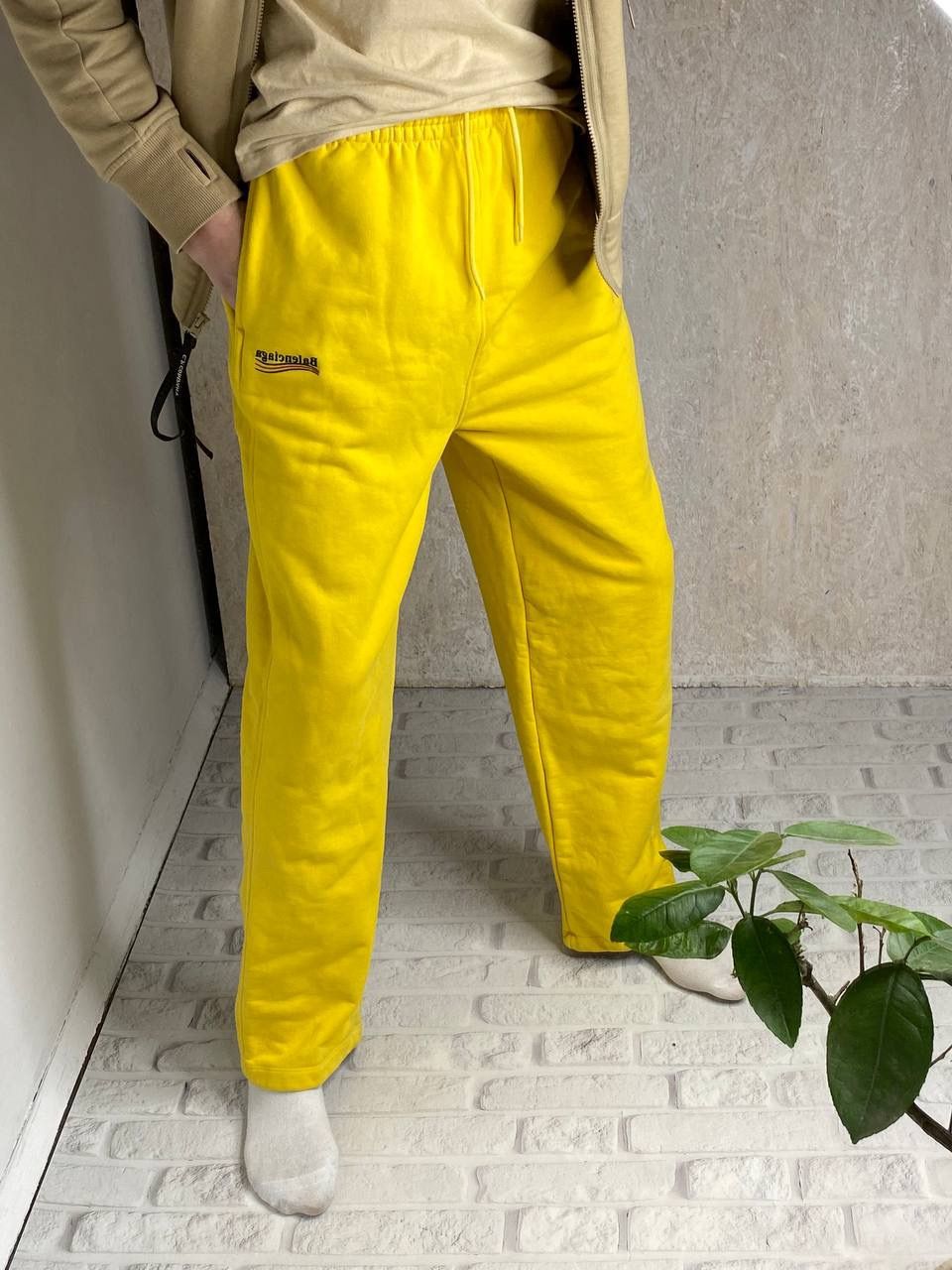Pre-owned Balenciaga Pants Y2k Yellow