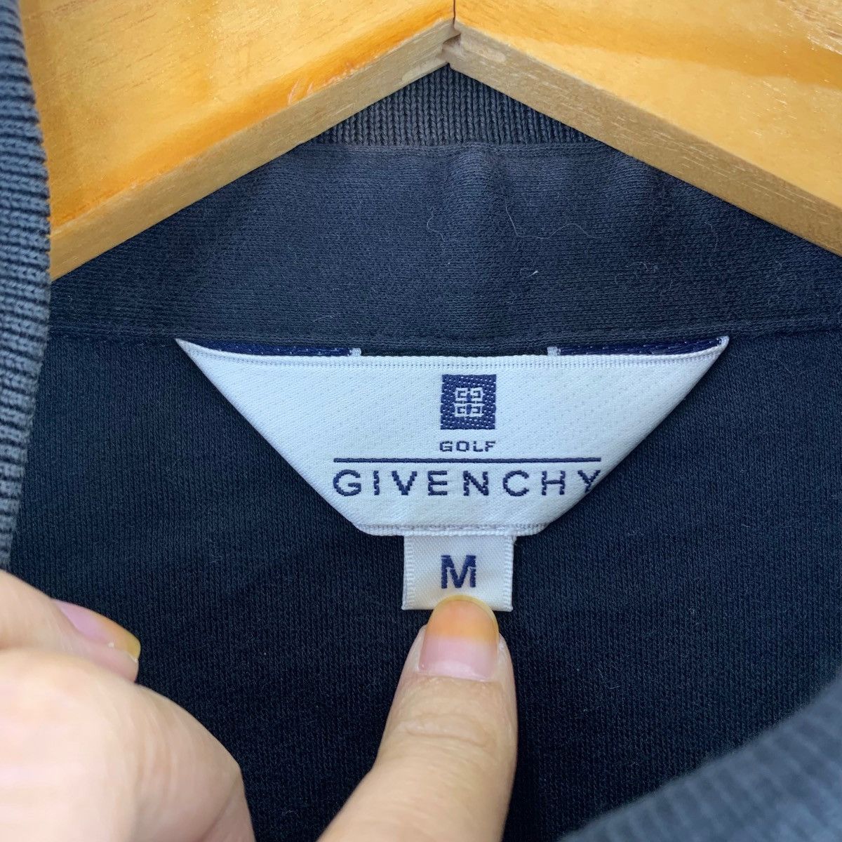 Givenchy GIVENCHY French Designer Golf Half Zipper Fleece Black Size US M / EU 48-50 / 2 - 3 Thumbnail