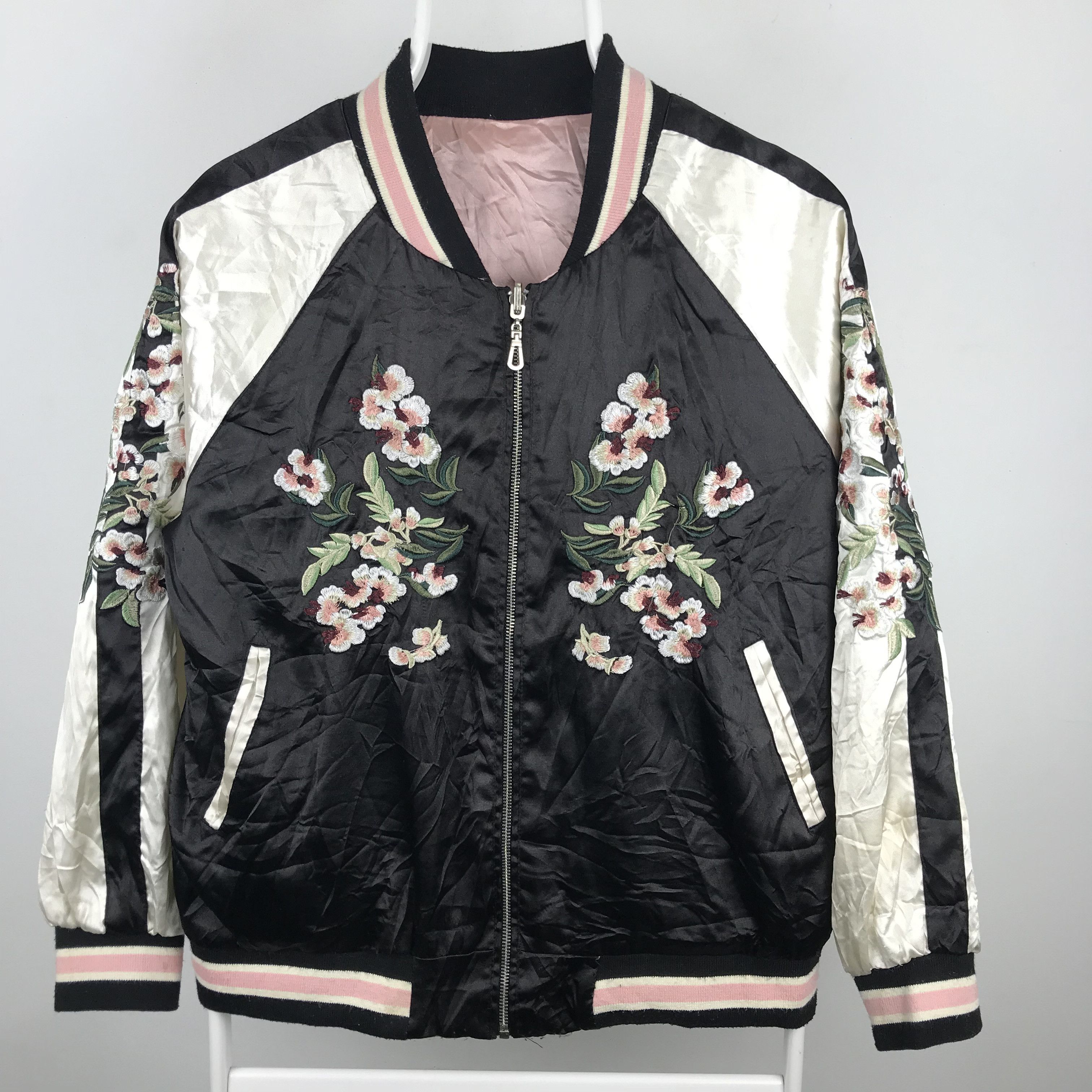 Japanese Brand Z57 SUKARJAN embroidery SAKURA FLOWER reversible jacket Size L / US 10 / IT 46 - 2 Thumbnail
