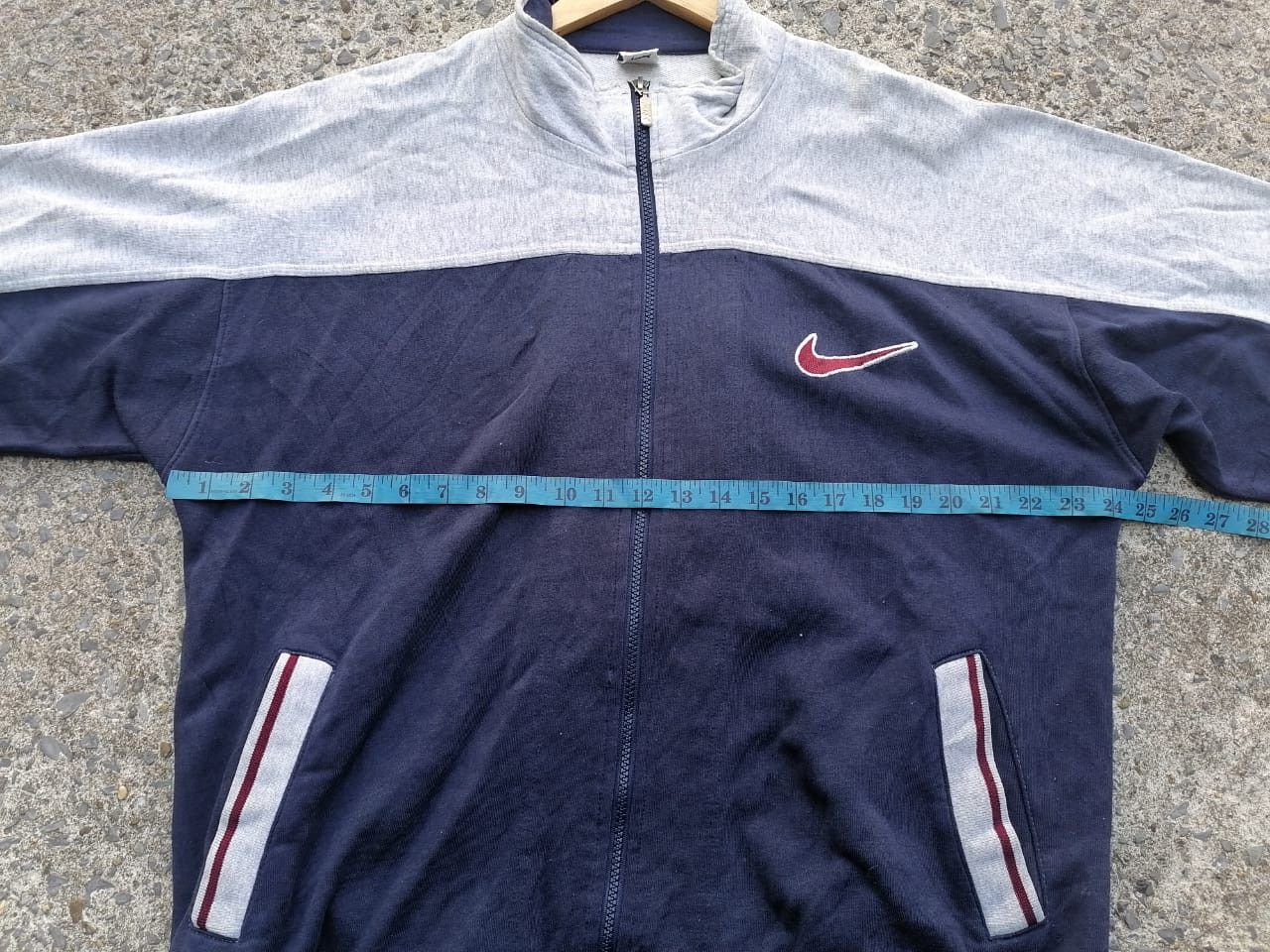 Nike × Vintage Vintage 90s Nike Oregon Jacket Size US L / EU 52-54 / 3 - 4 Thumbnail