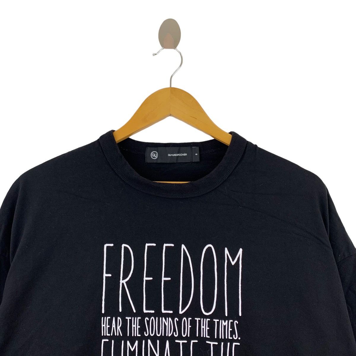 GU × Undercover FREEDOM ELIMINATE The NOISE GU x UNDERCOVER Size US S / EU 44-46 / 1 - 2 Thumbnail