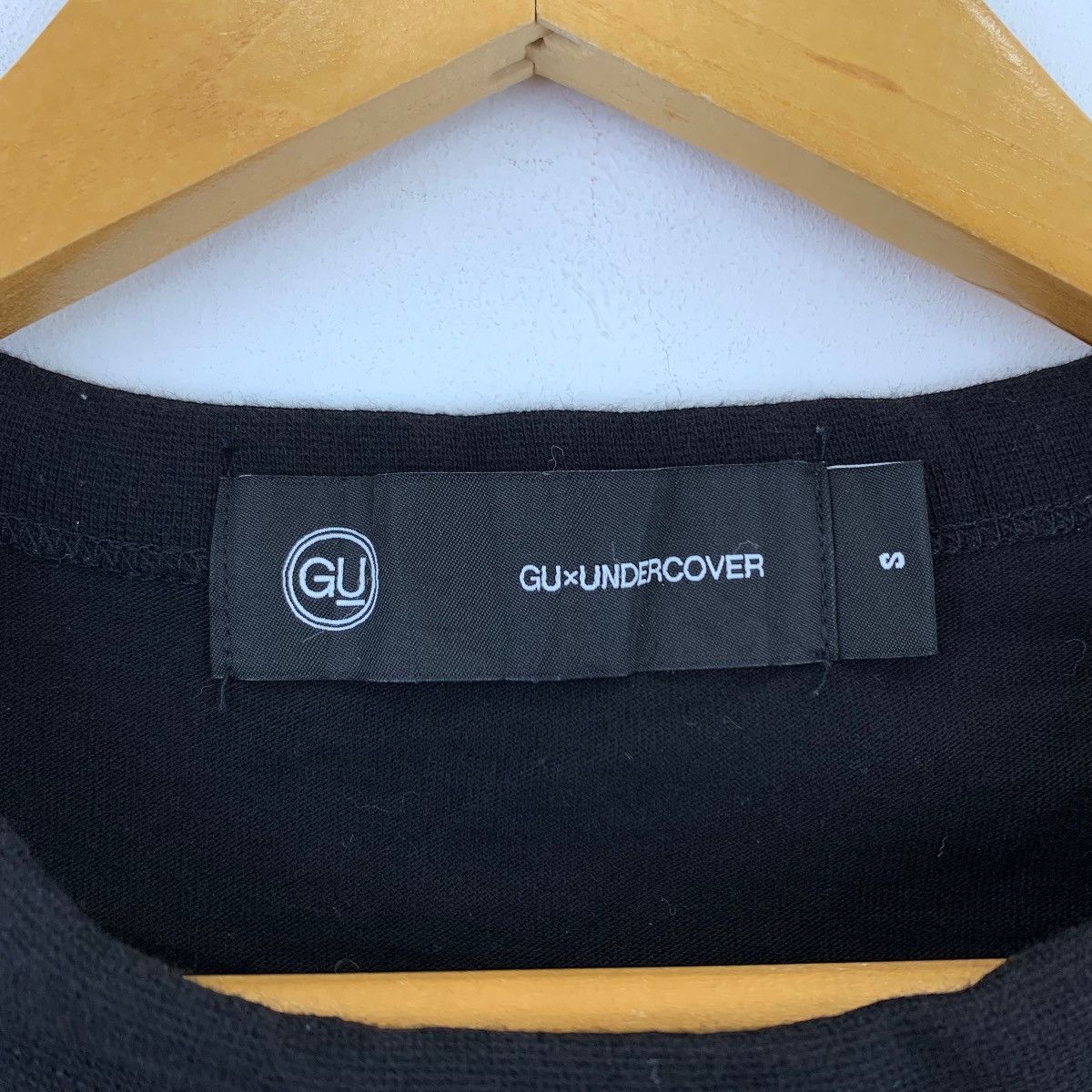 GU × Undercover FREEDOM ELIMINATE The NOISE GU x UNDERCOVER Size US S / EU 44-46 / 1 - 3 Thumbnail