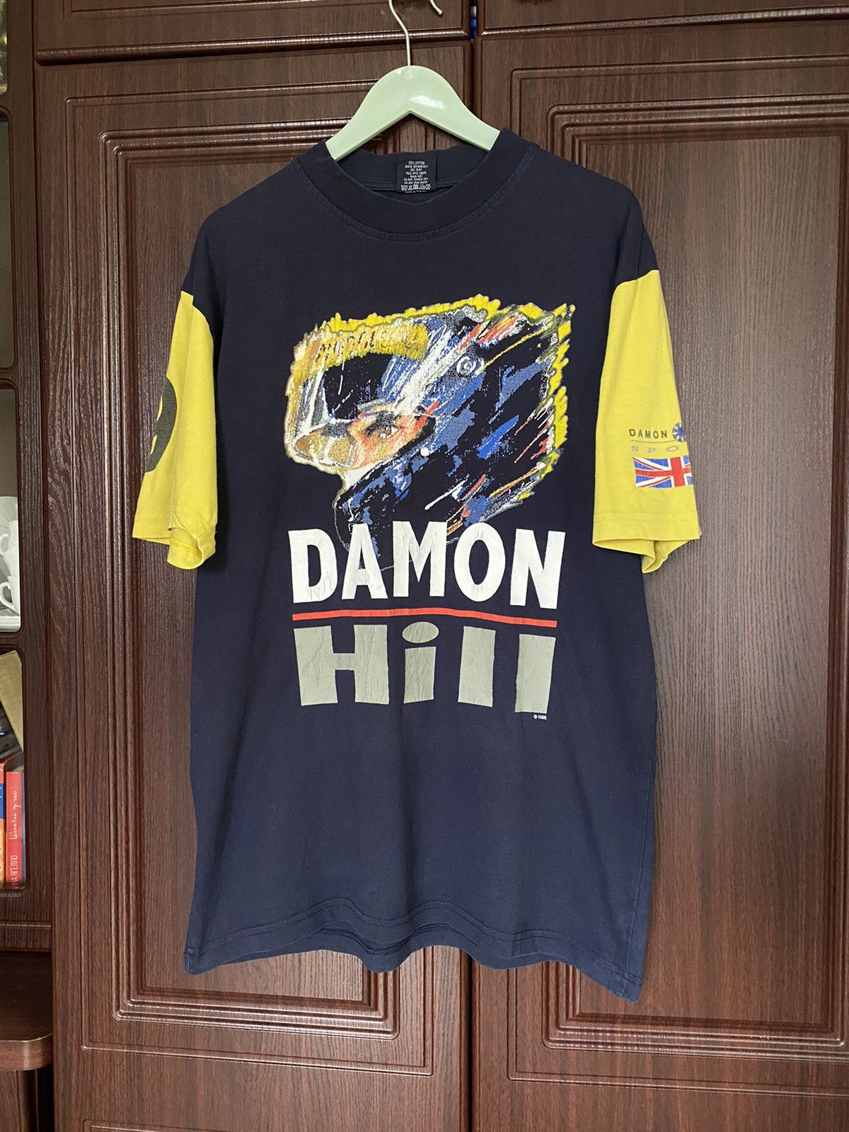 Vintage Vintage Damon Hill 1998 T Shirt Tee Renault BMW Schumacher Size US L / EU 52-54 / 3 - 1 Thumbnail