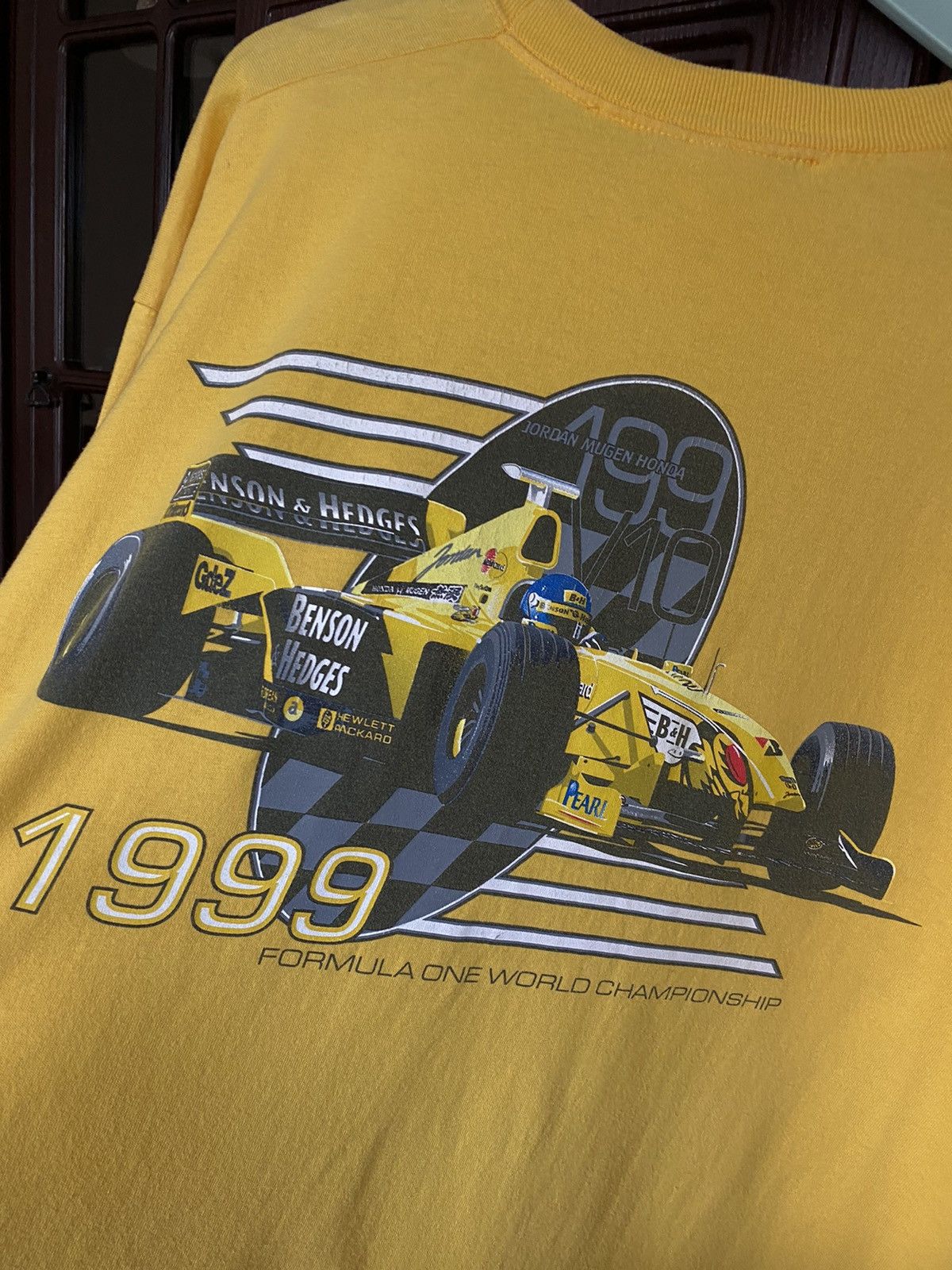 Vintage Vintage Benson & Hedges Jordan Grand Prix 1999 F1 T Shirt Size US XL / EU 56 / 4 - 2 Thumbnail