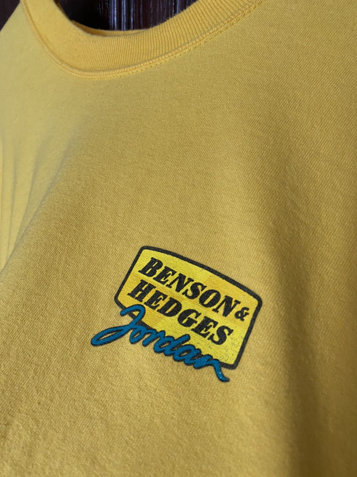 Vintage Vintage Benson & Hedges Jordan Grand Prix 1999 F1 T Shirt Size US XL / EU 56 / 4 - 6 Thumbnail