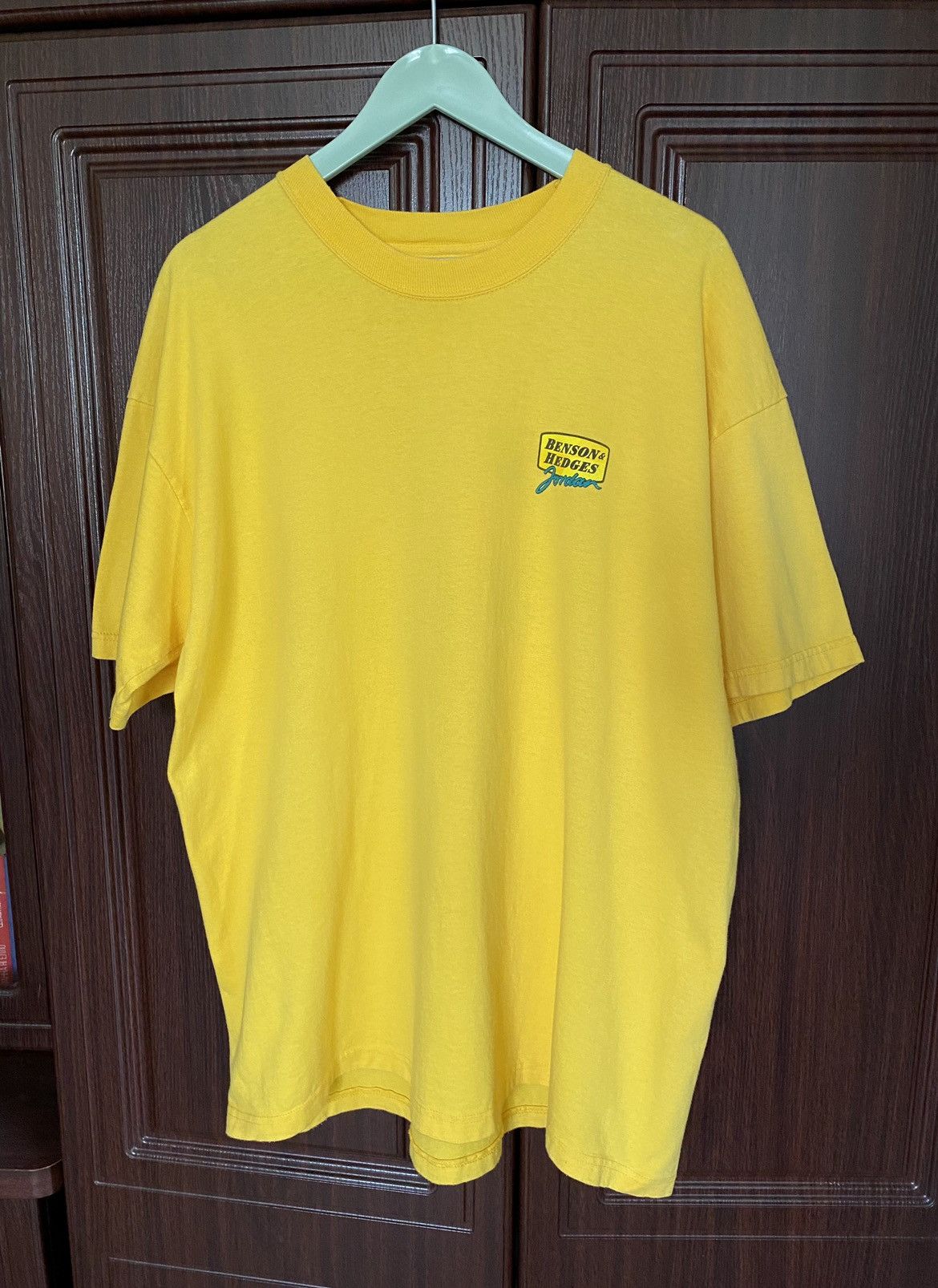 Vintage Vintage Benson & Hedges Jordan Grand Prix 1999 F1 T Shirt Size US XL / EU 56 / 4 - 5 Thumbnail