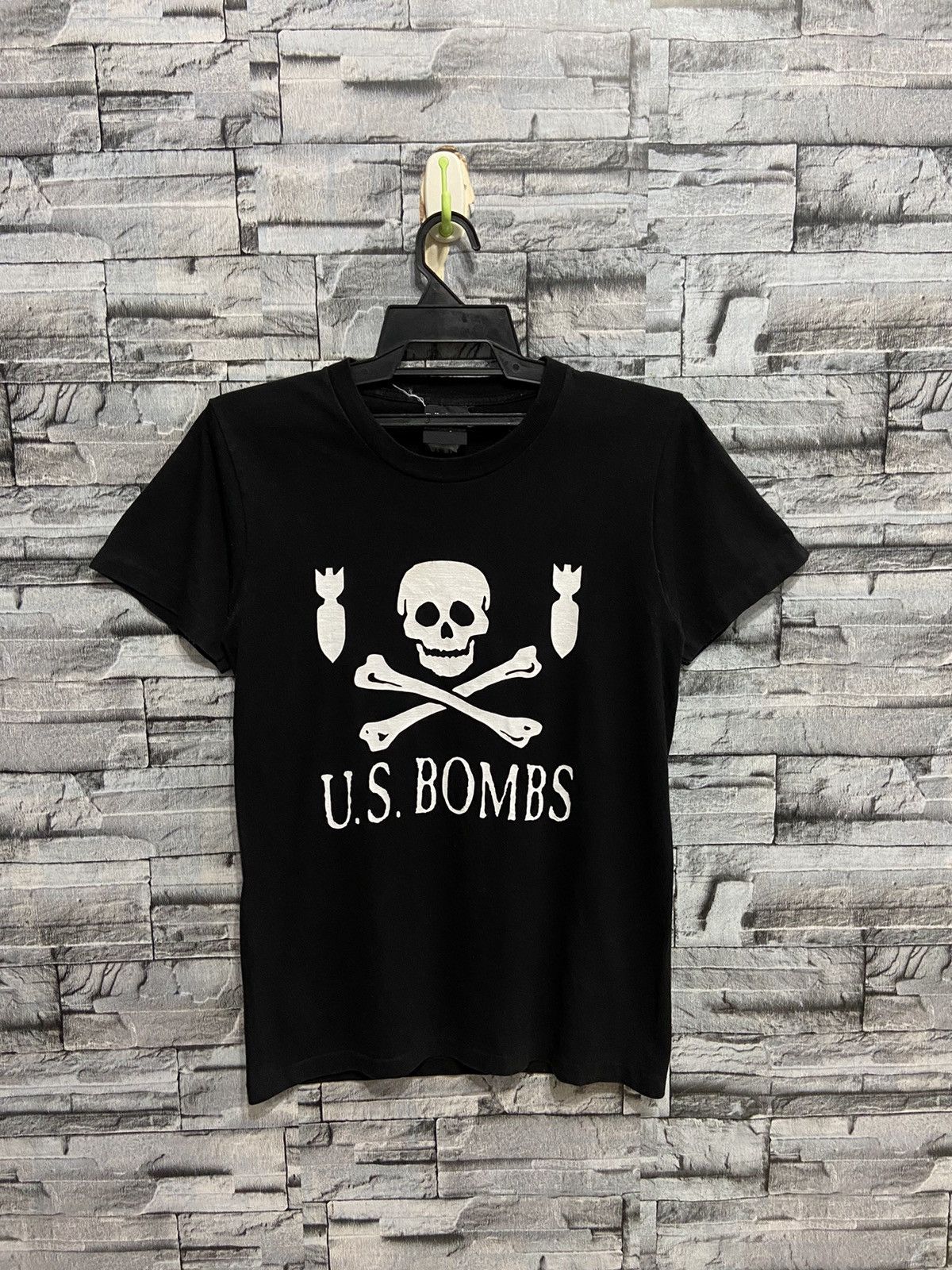 Band Tees Vintage U.S Bombs t shirt punk rock wall of fame Size US S / EU 44-46 / 1 - 1 Thumbnail