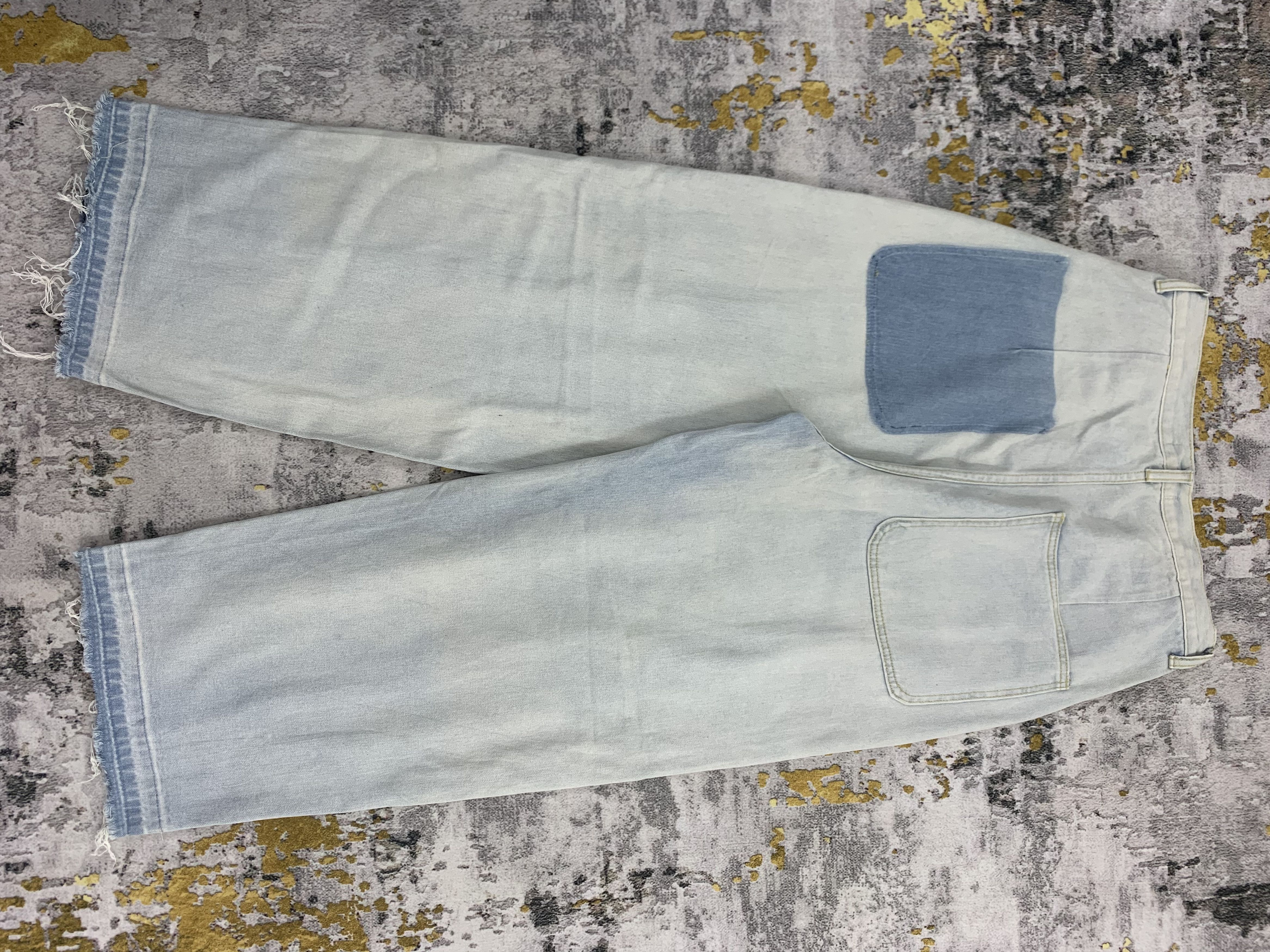 Japanese Brand Blue Light Wash Baggy Jeans On line Size US 29 - 5 Thumbnail