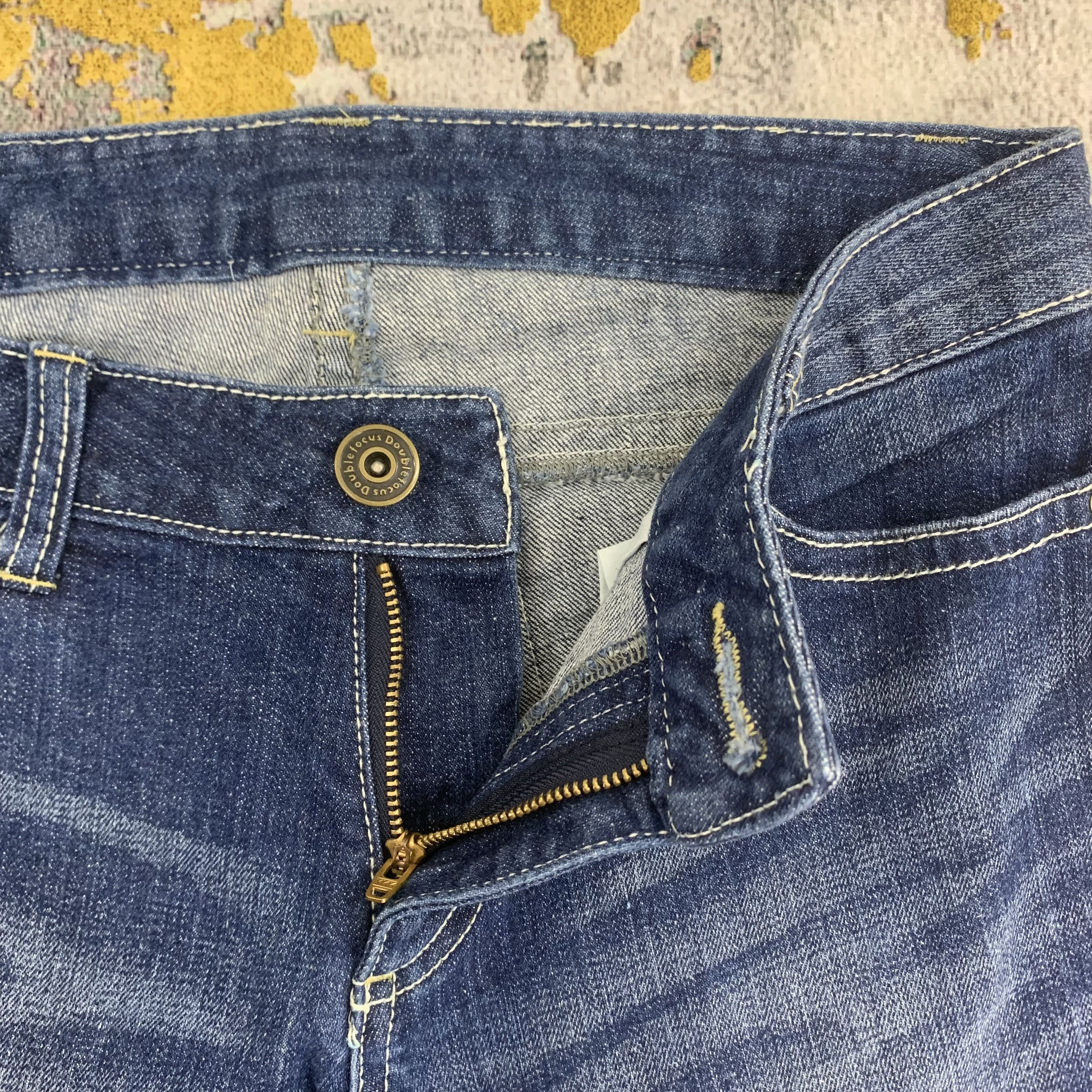 Japanese Brand Double Focus Flared Jeans Blue Denim for Women Size 29" - 3 Thumbnail