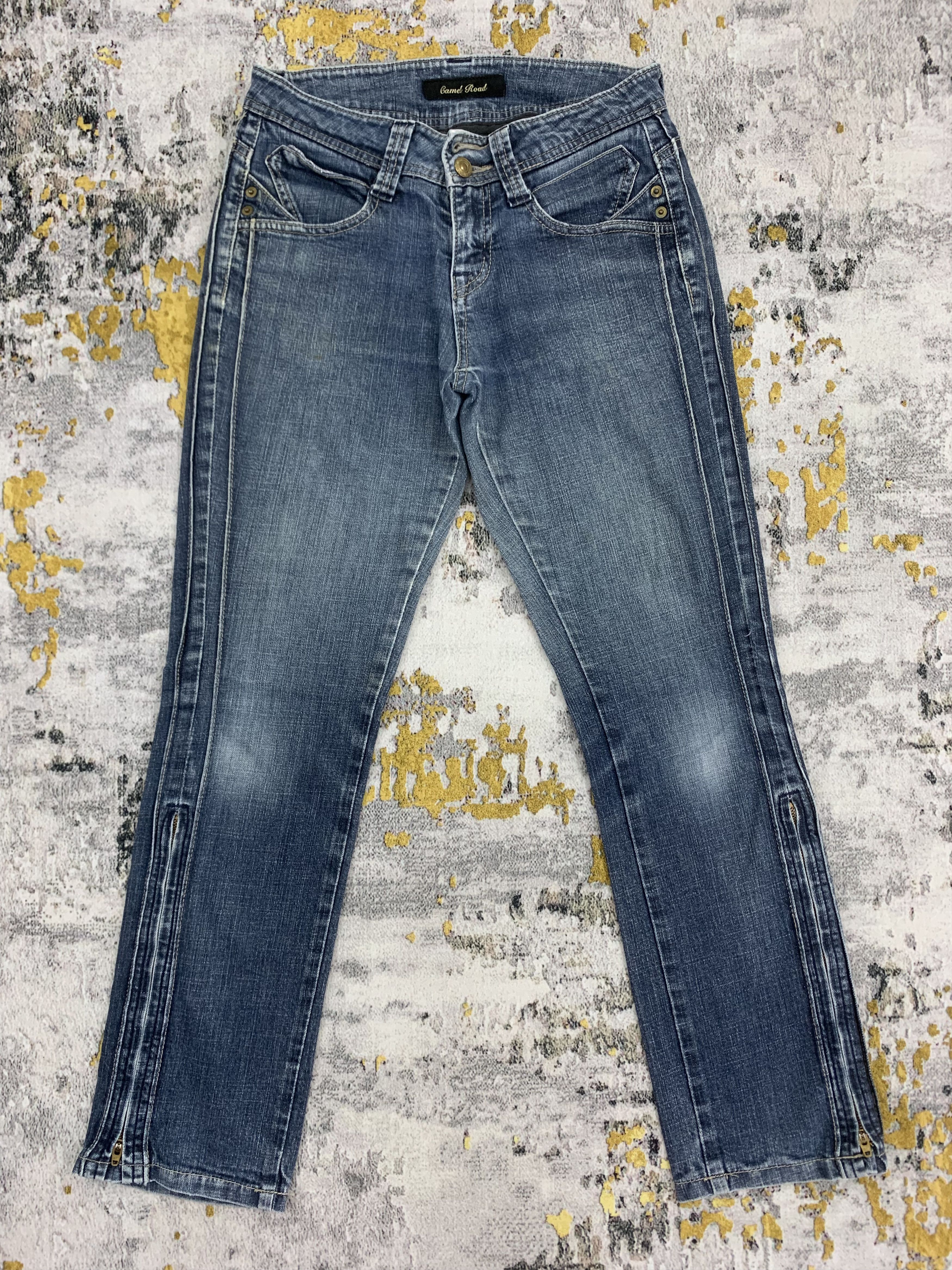 image of Vintage Blue Jeans Camel Road Zipper On Leg For Women (Size 26)