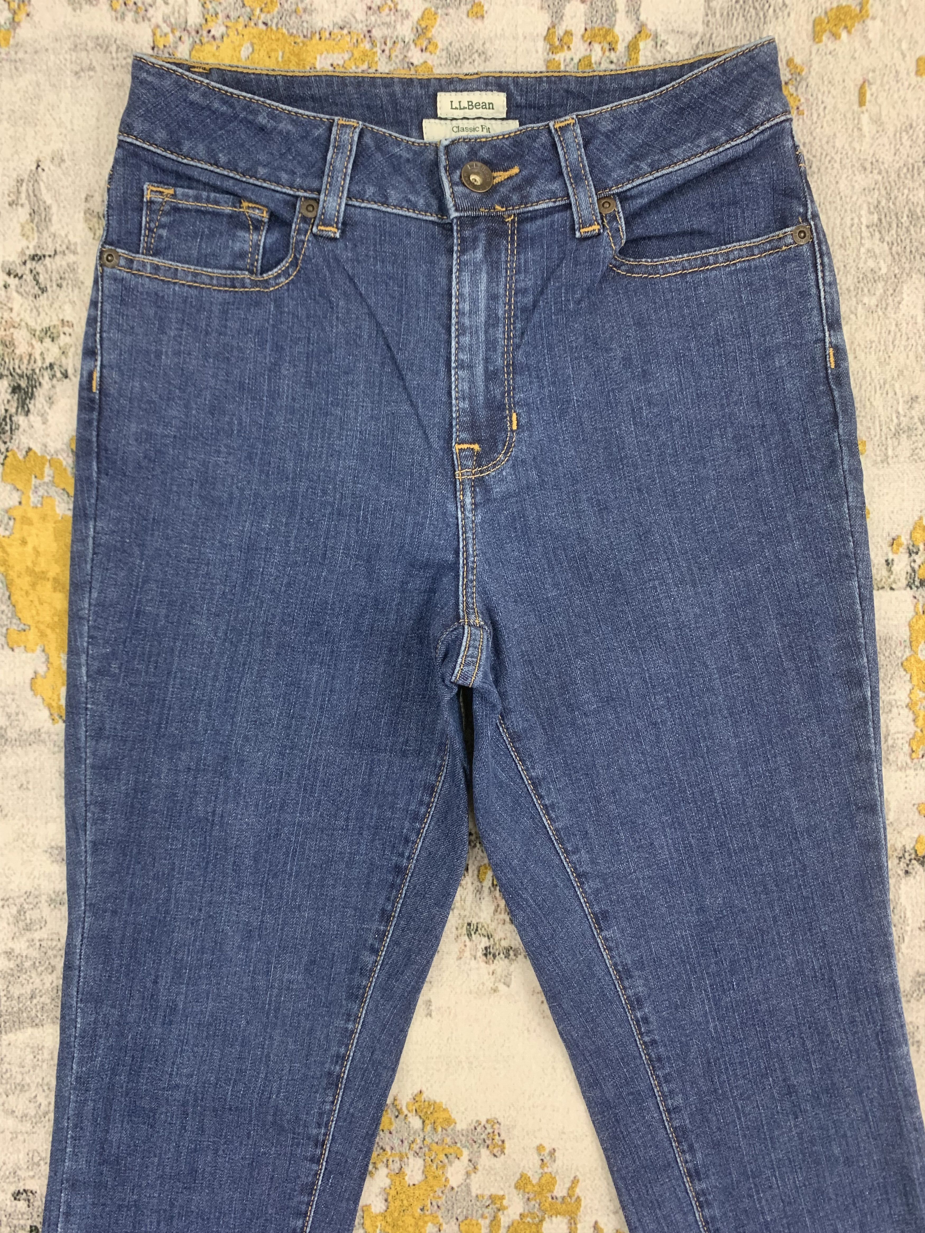 L.L. Bean L.L. Bean Blue Jeans for Women Classic Style Size 26" / US 2 / IT 38 - 2 Thumbnail