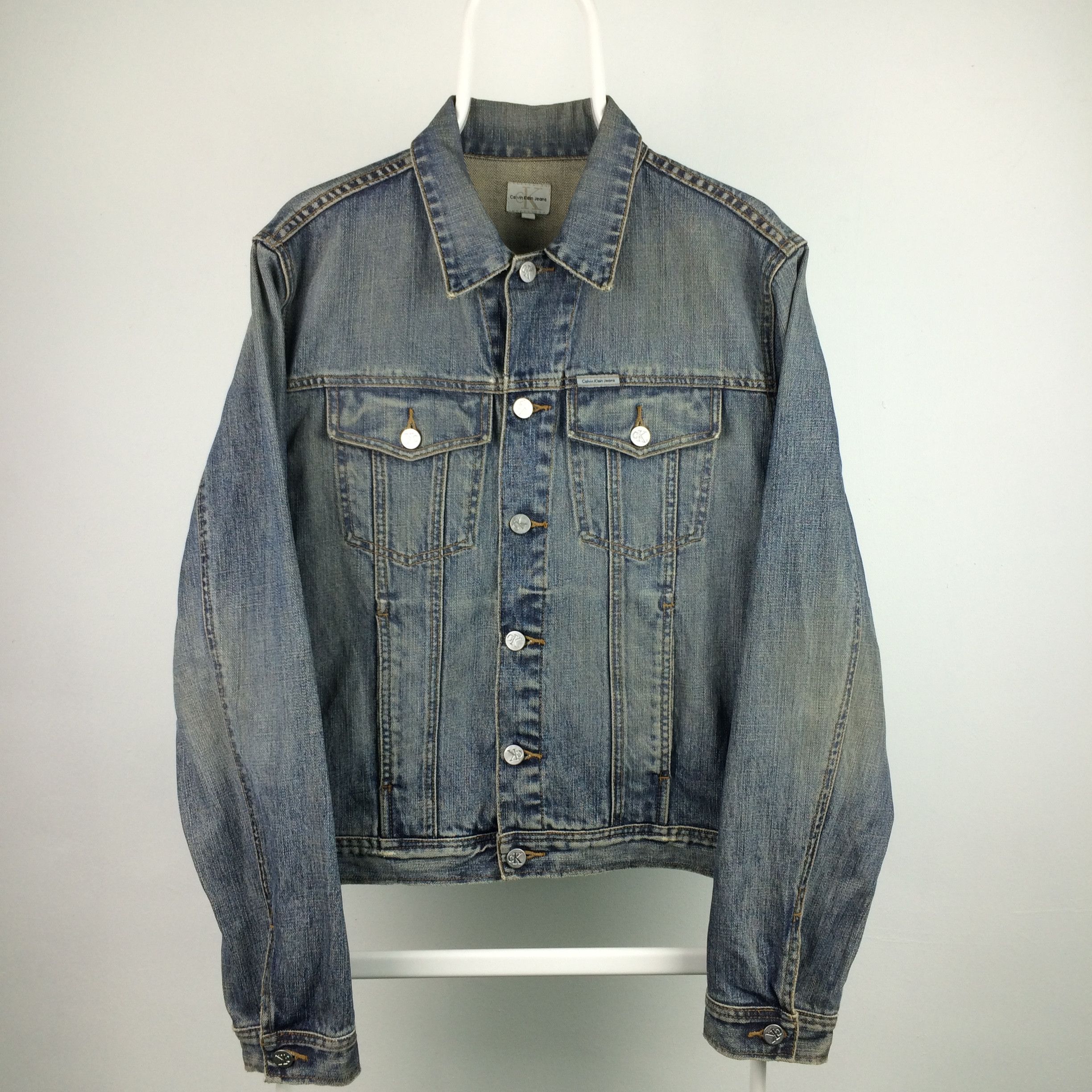 Andy Warhol × Calvin Klein Z62 Calvin Klein CK DISTRESSED Denim Trucker JeanS Jacket Size US L / EU 52-54 / 3 - 1 Thumbnail