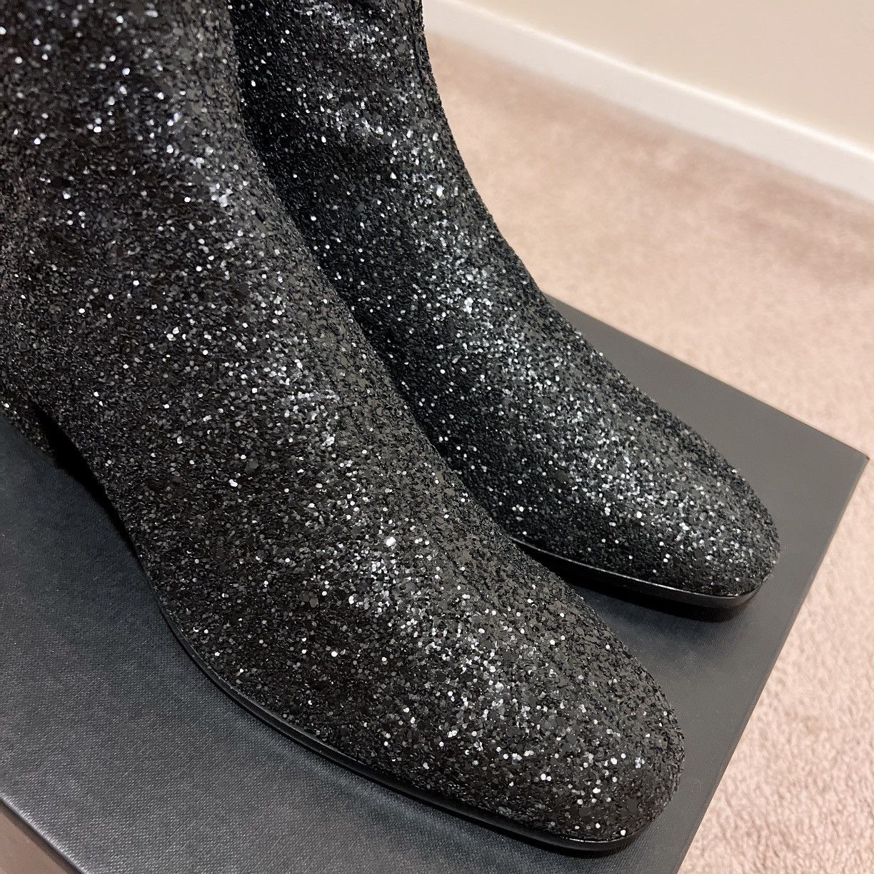 Saint Laurent Paris Saint Laurent Caleb 45 Glitter Zip Up Ankle Boots Size US 8.5 / EU 41-42 - 4 Thumbnail