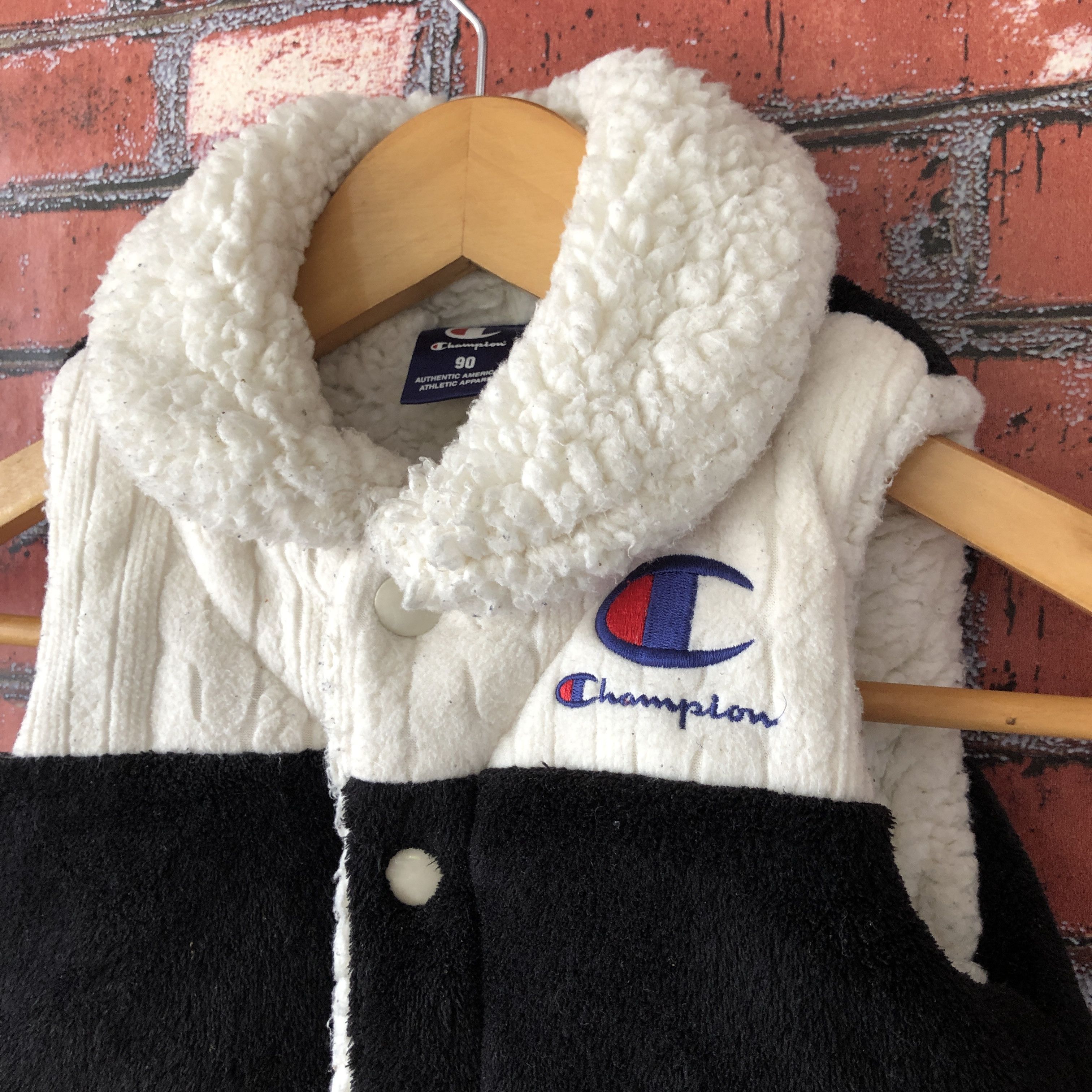 Champion × Vintage Vintage Champion Embroidered Big Logo Fleece Vest Baby 90 Size US XXS / EU 40 - 4 Thumbnail