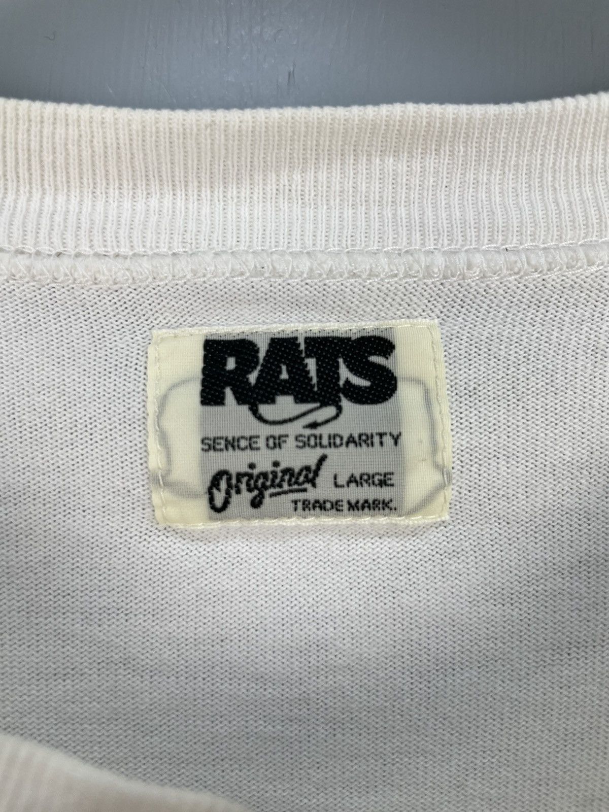 Japanese Brand Rats J.Roger 13 t shirt Size US L / EU 52-54 / 3 - 6 Thumbnail