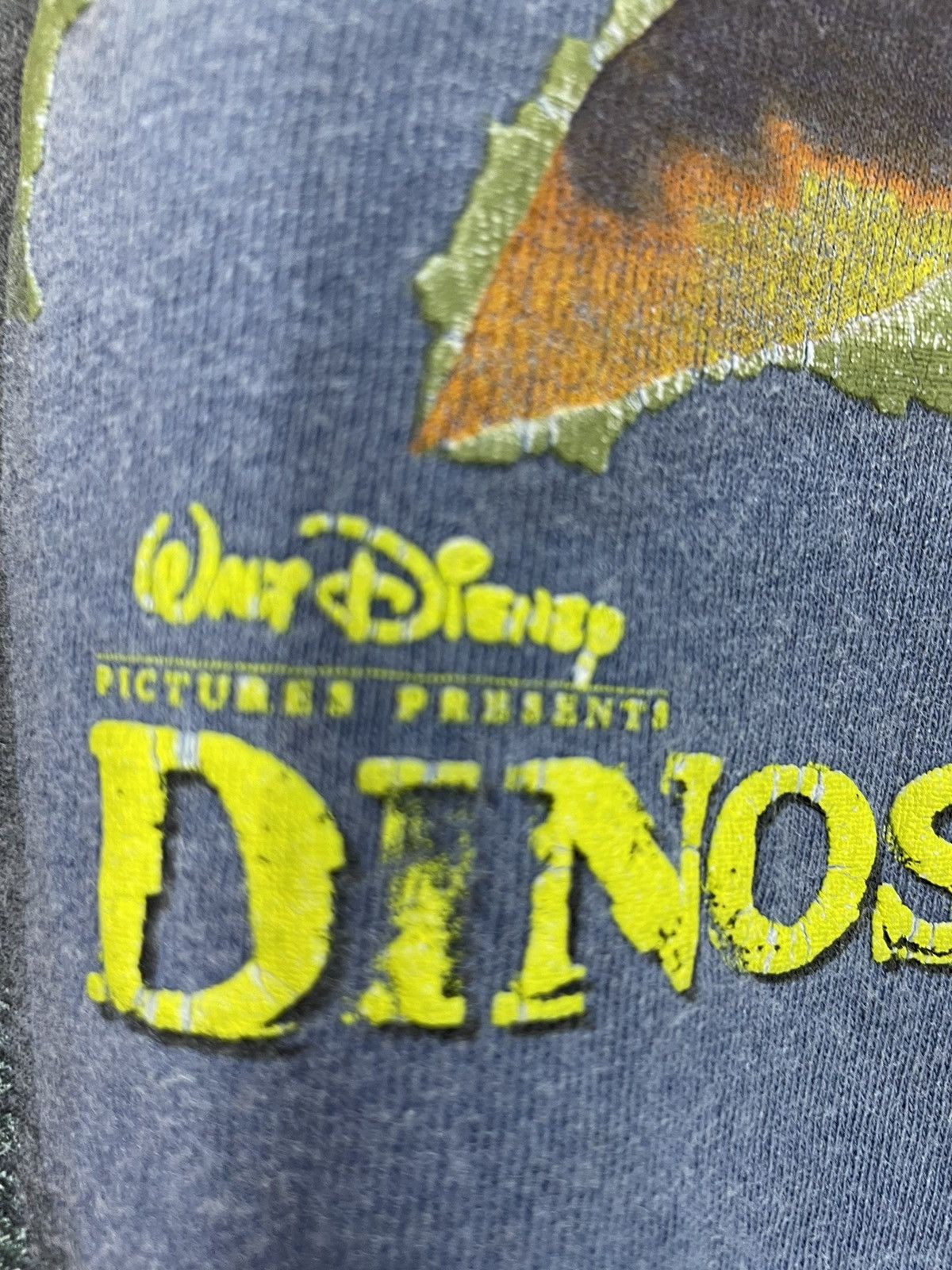 Disney Vintage 90s Dinosaur Walt Disney movie promo tee Size US S / EU 44-46 / 1 - 5 Thumbnail