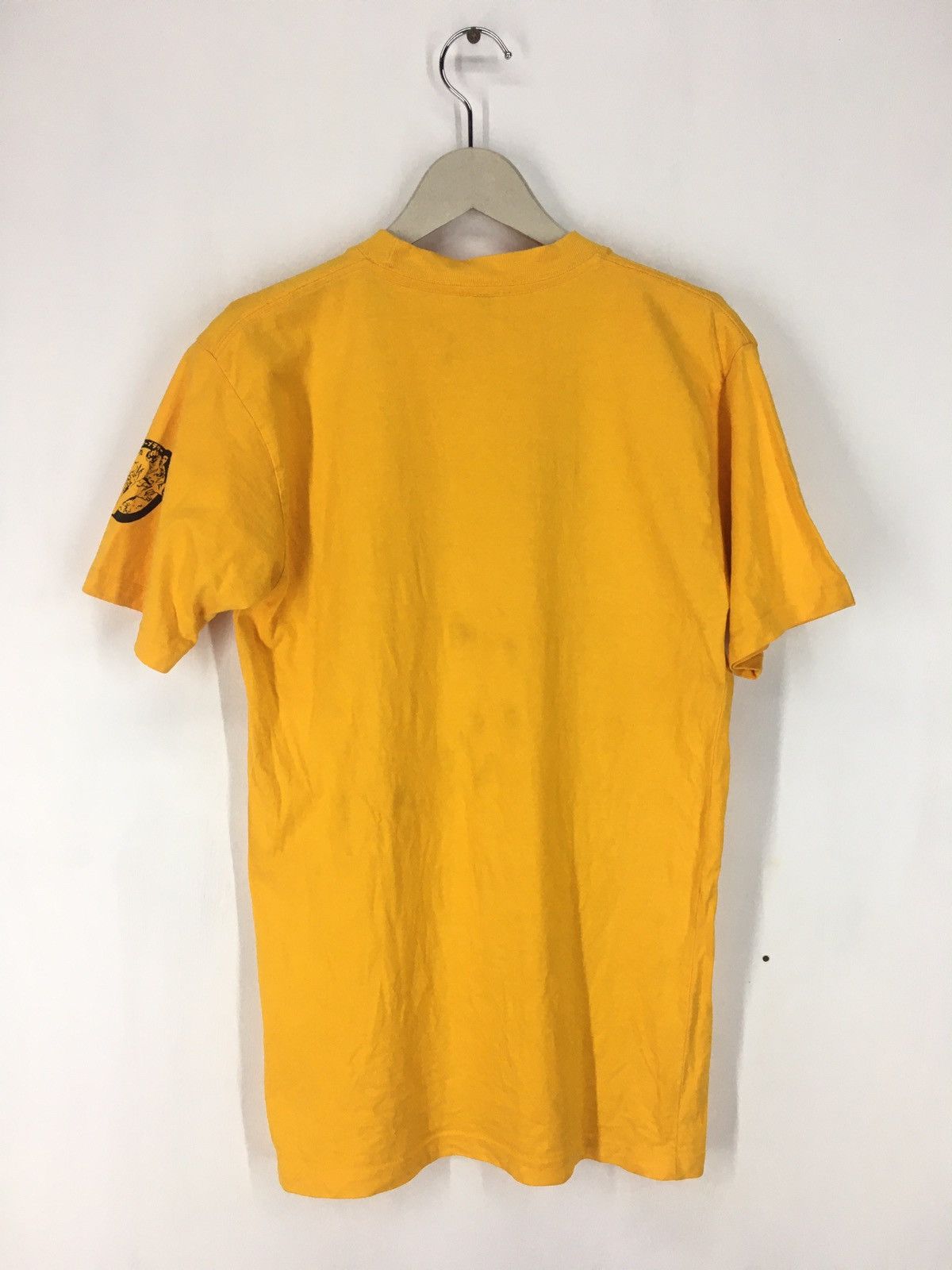 Japanese Brand Vintage Mother Father Sister Brother t shirt Size US S / EU 44-46 / 1 - 2 Thumbnail