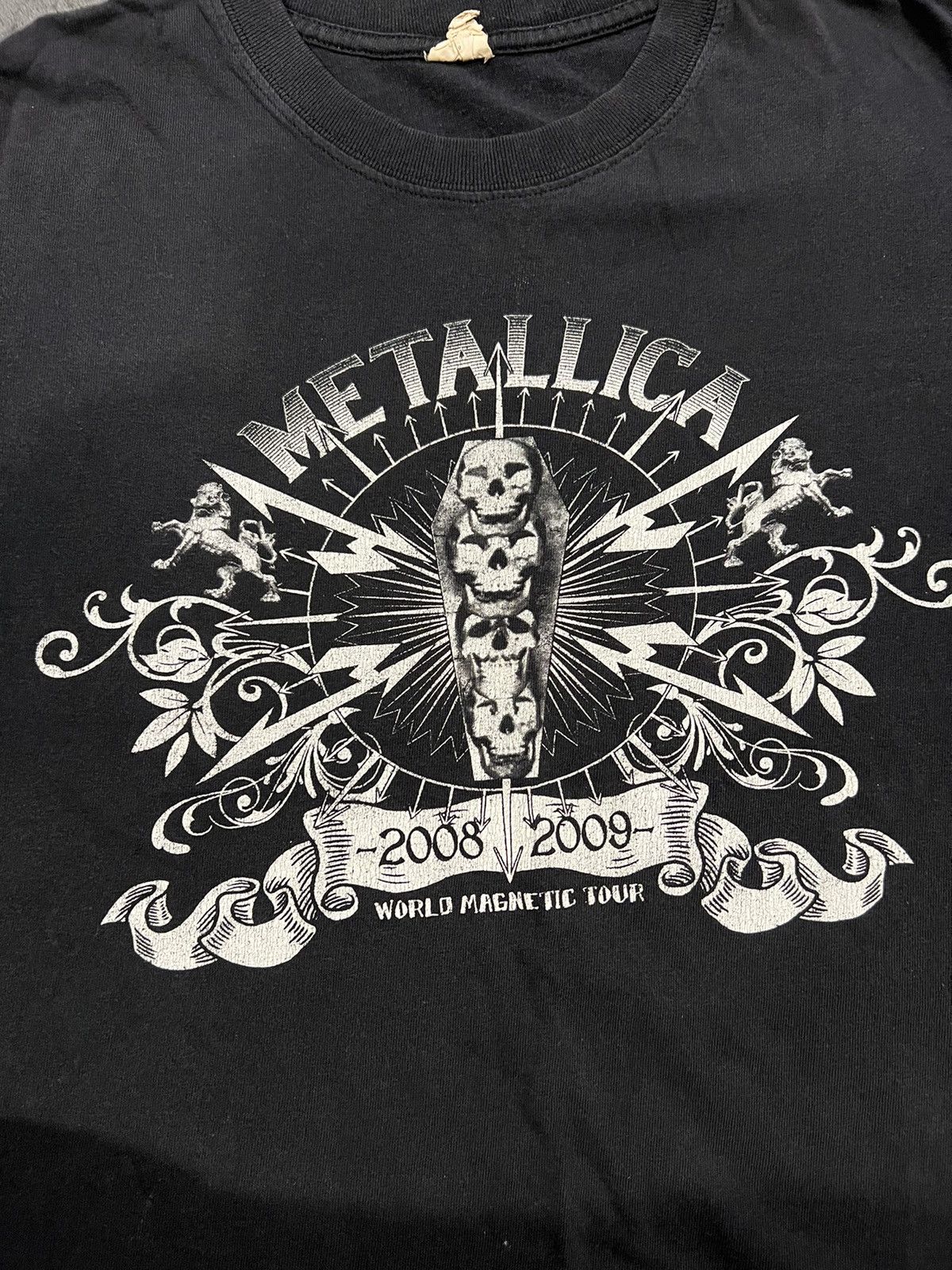 Anvil × Band Tees × Metallica Metallica Worl Magnetic Tour T-Shirt Size US M / EU 48-50 / 2 - 2 Thumbnail