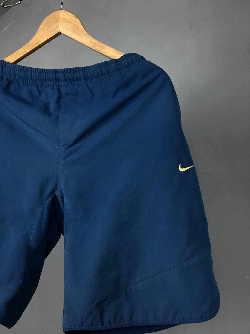 Nike × Vintage Nike swoosh streetwear vintage shorts Size US 36 / EU 52 - 2 Thumbnail