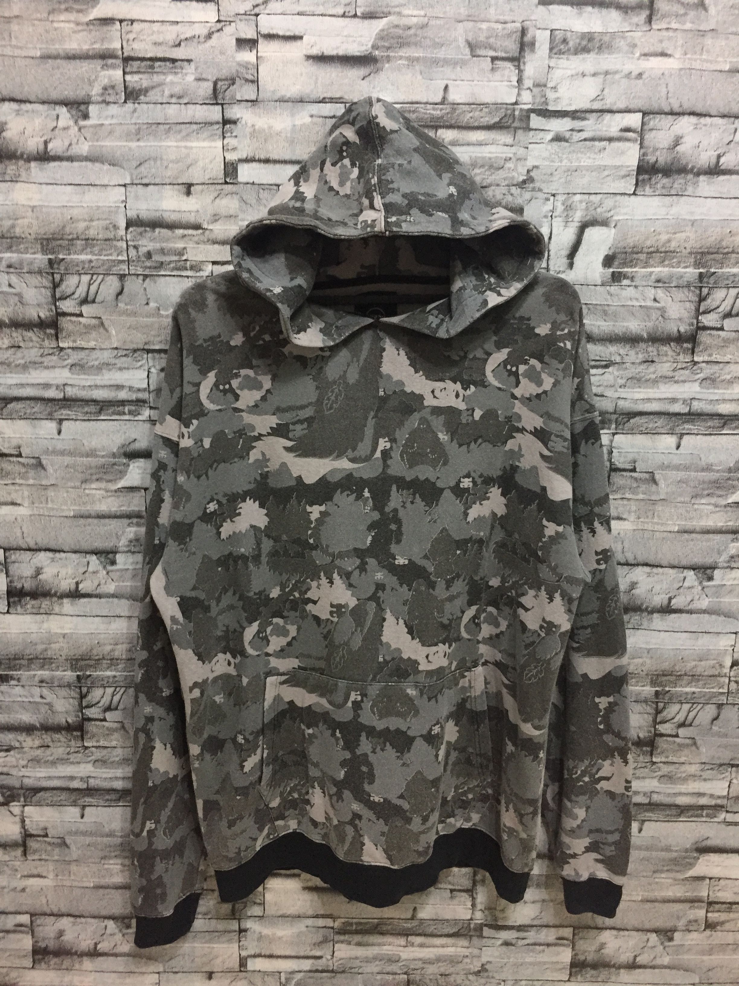 Vintage Army Camo hoodie full print size L Size US L / EU 52-54 / 3 - 2 Thumbnail