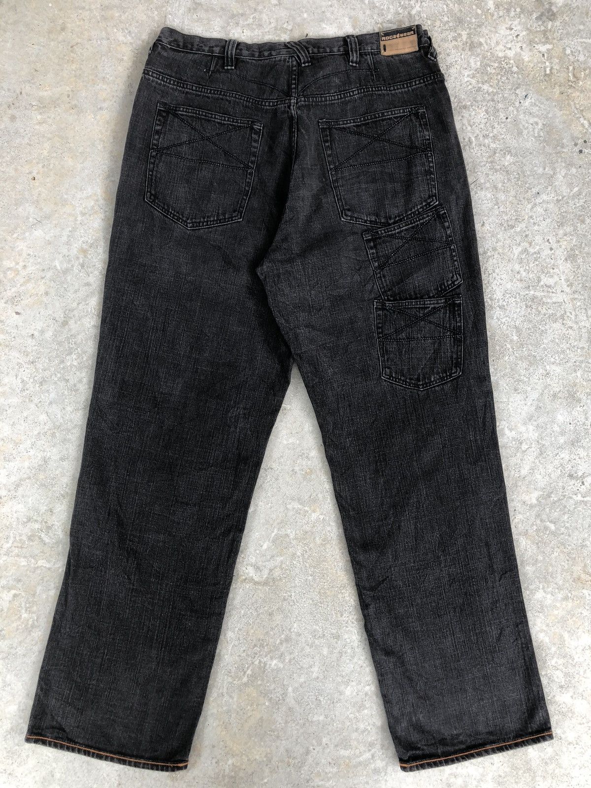 Rocawear Japanese Rocawear Multipocket Baggy Jeans hip hop Size US 37 - 1 Thumbnail