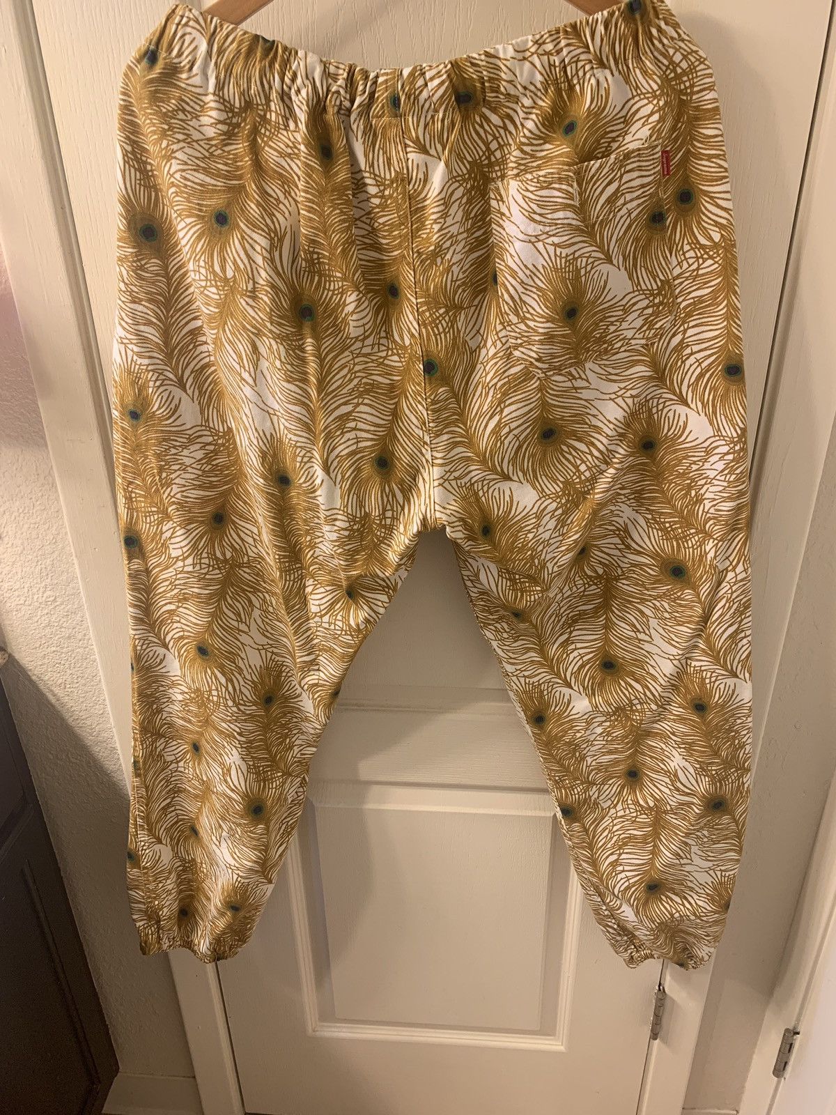 Supreme Yellow Peacock Pants Size US 32 / EU 48 - 4 Thumbnail