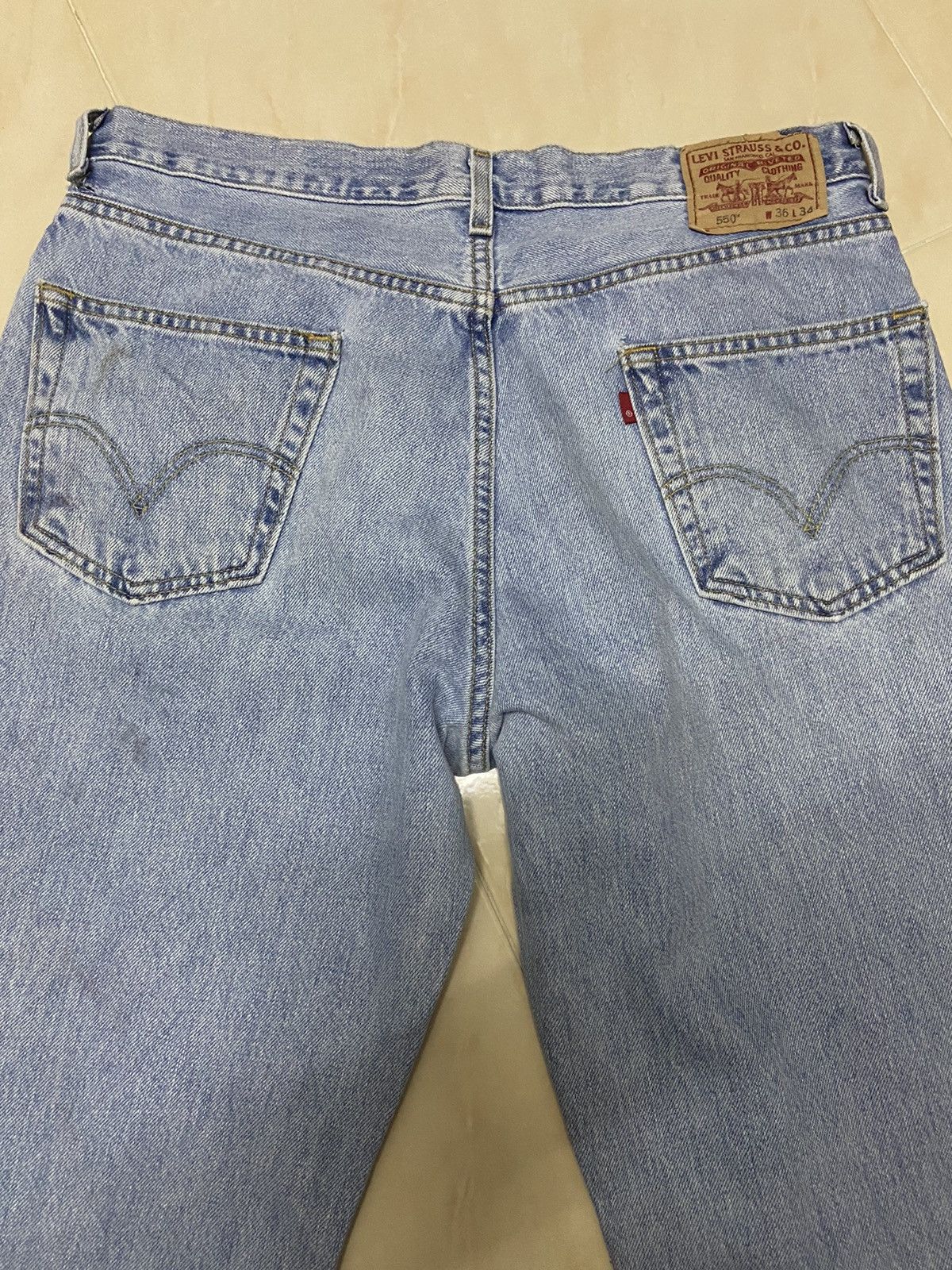 Levi's Vintage 550 Levis Jeans Denim White Blue W36 Size US 36 / EU 52 - 8 Thumbnail