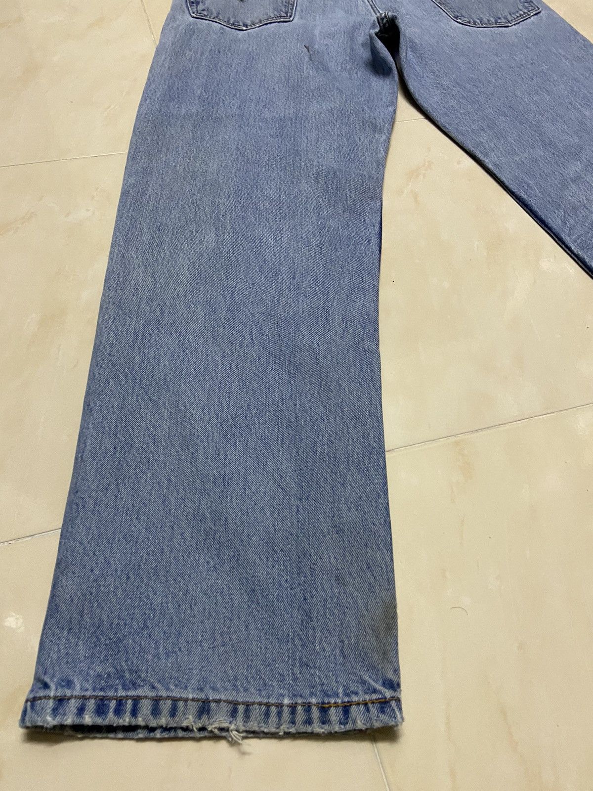 Levi's Vintage 550 Levis Jeans Denim W38 tapered leg light blue Size US 38 / EU 54 - 11 Thumbnail