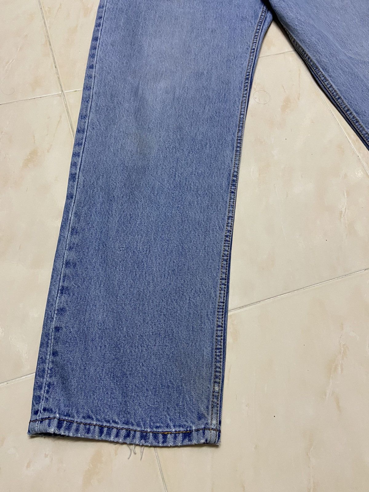 Levi's Vintage 550 Levis Jeans Denim W38 tapered leg light blue Size US 38 / EU 54 - 4 Thumbnail