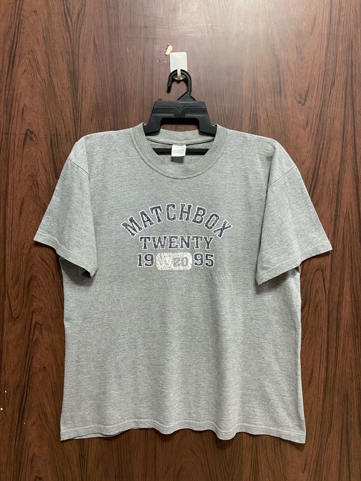 Band Tees Vintage Matchbox Twenty band t shirt grunge rock Size US XL / EU 56 / 4 - 1 Thumbnail
