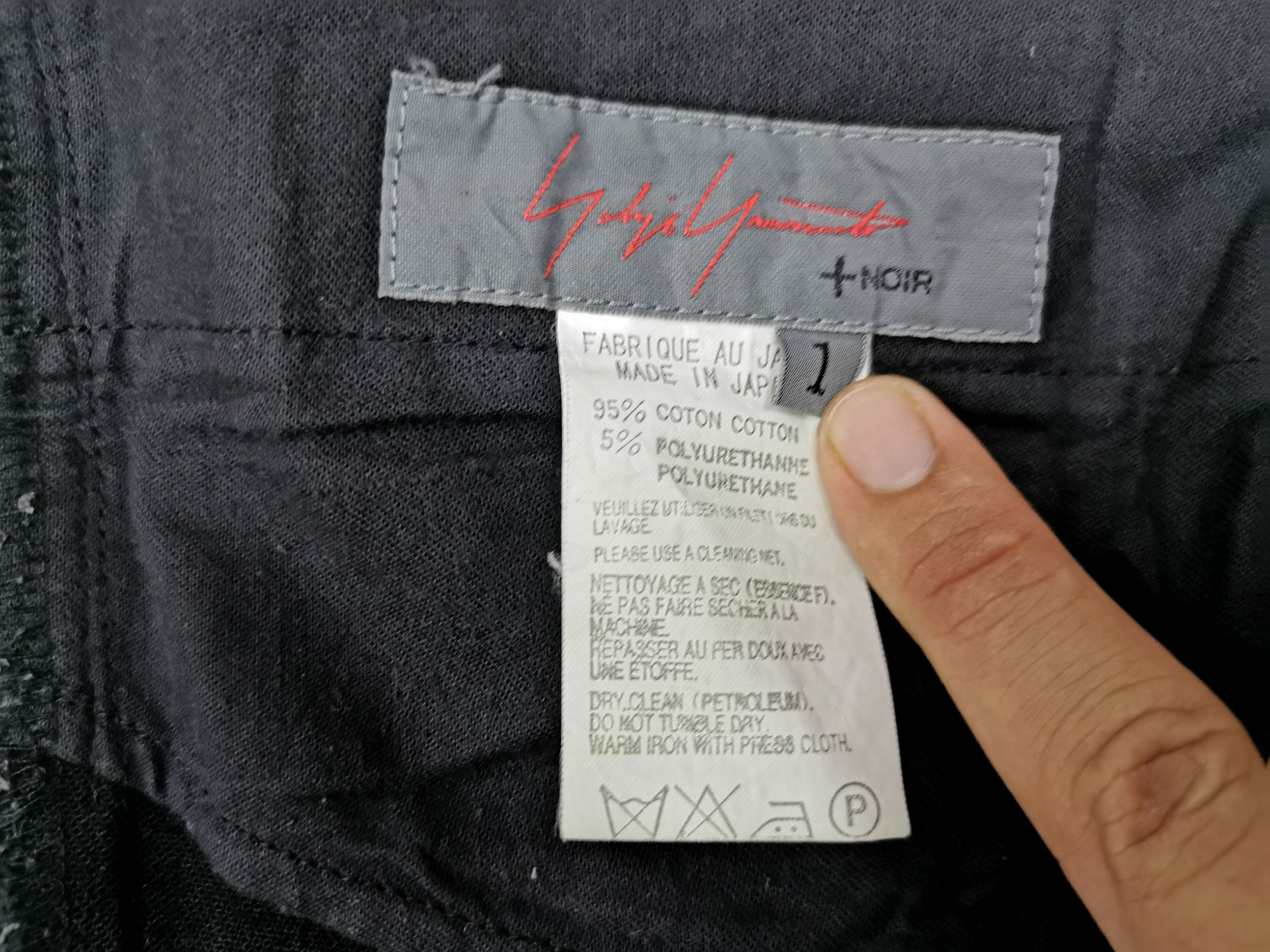 Japanese Brand Vintage 90' Yohji Yamamoto Noir Super Black Casual Pant Size US 28 / EU 44 - 3 Thumbnail