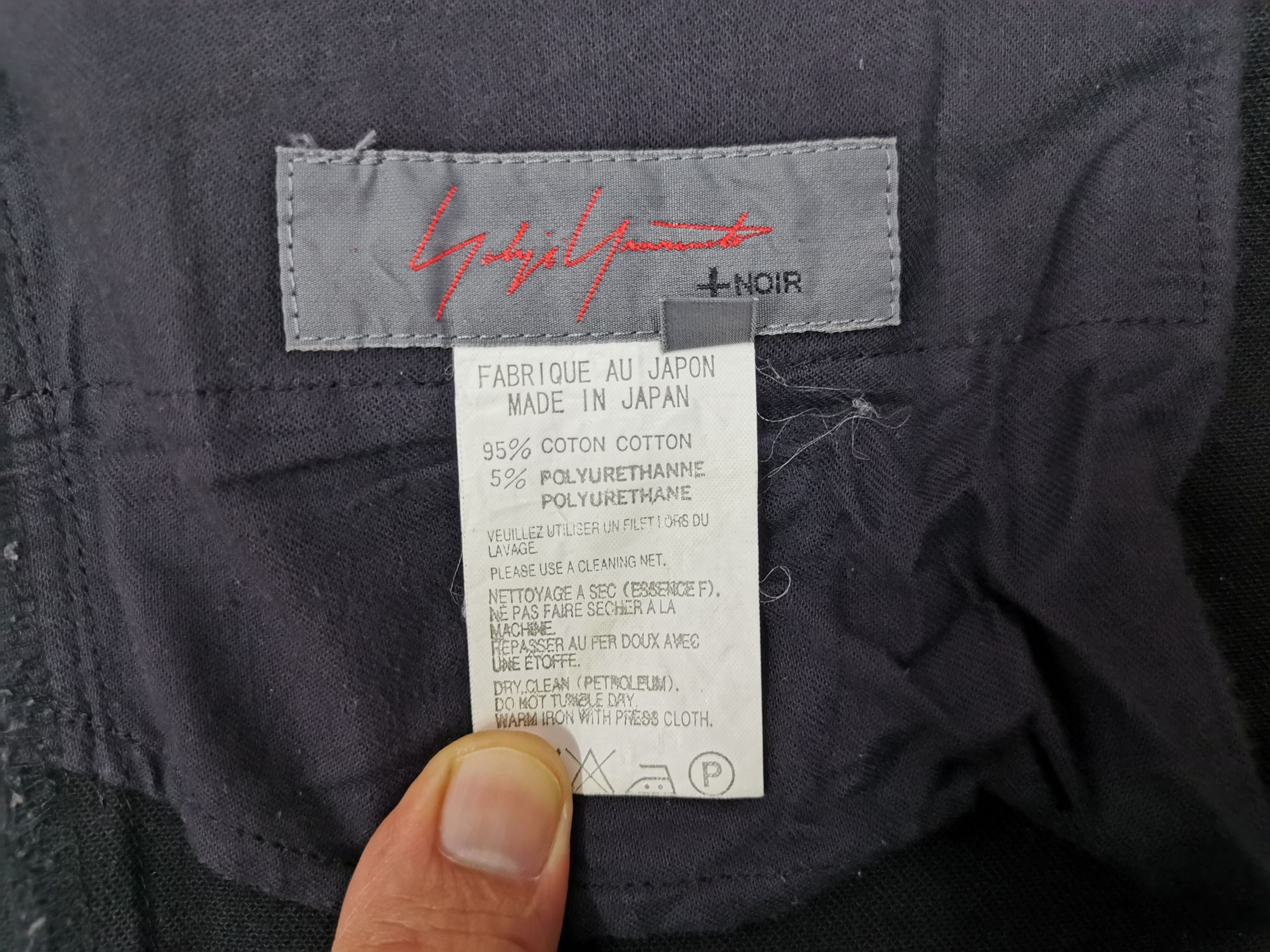 Japanese Brand Vintage 90' Yohji Yamamoto Noir Super Black Casual Pant Size US 28 / EU 44 - 2 Thumbnail